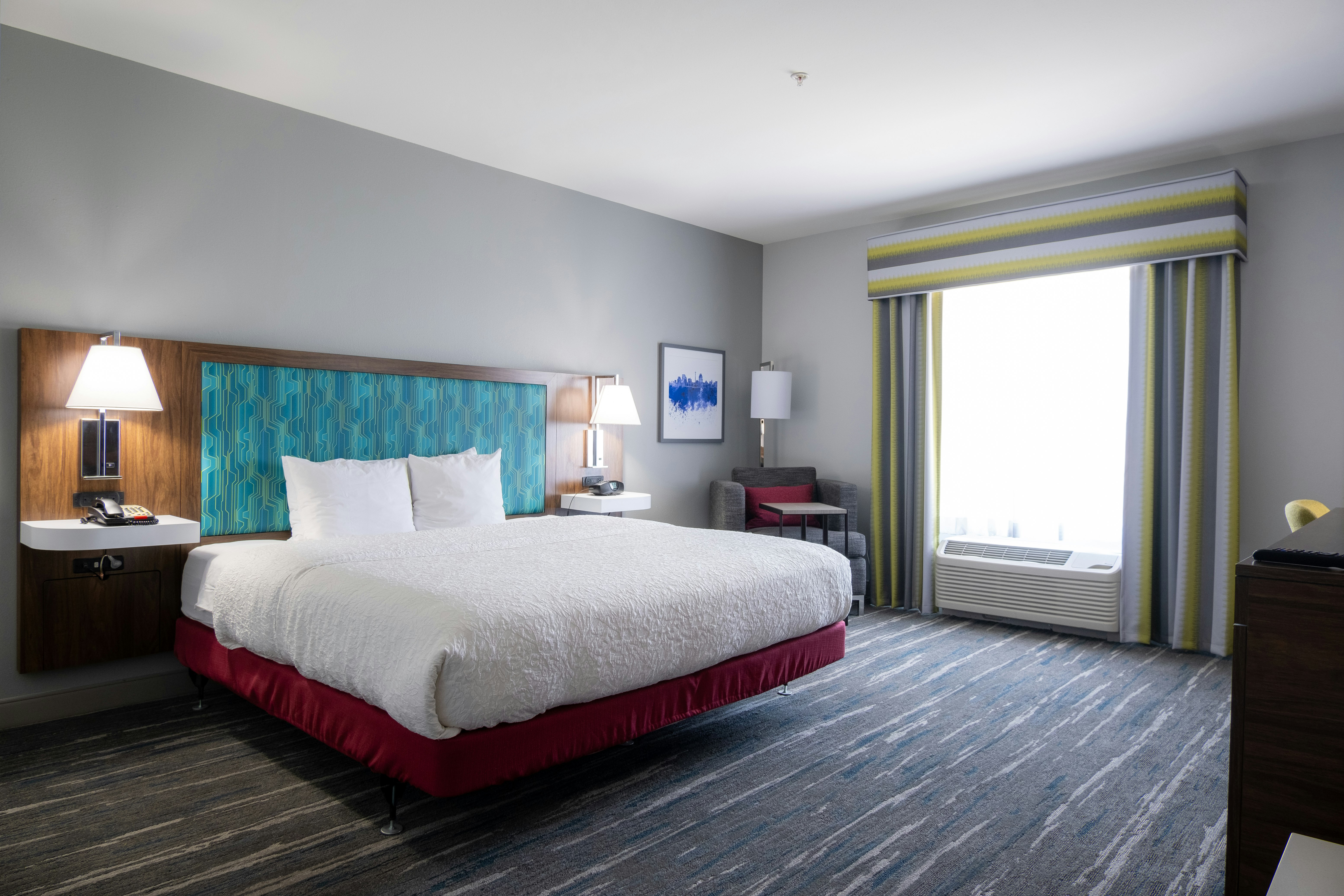 Hampton Inn & Suites Dallas-Lewisville/Vista Ridge Mall