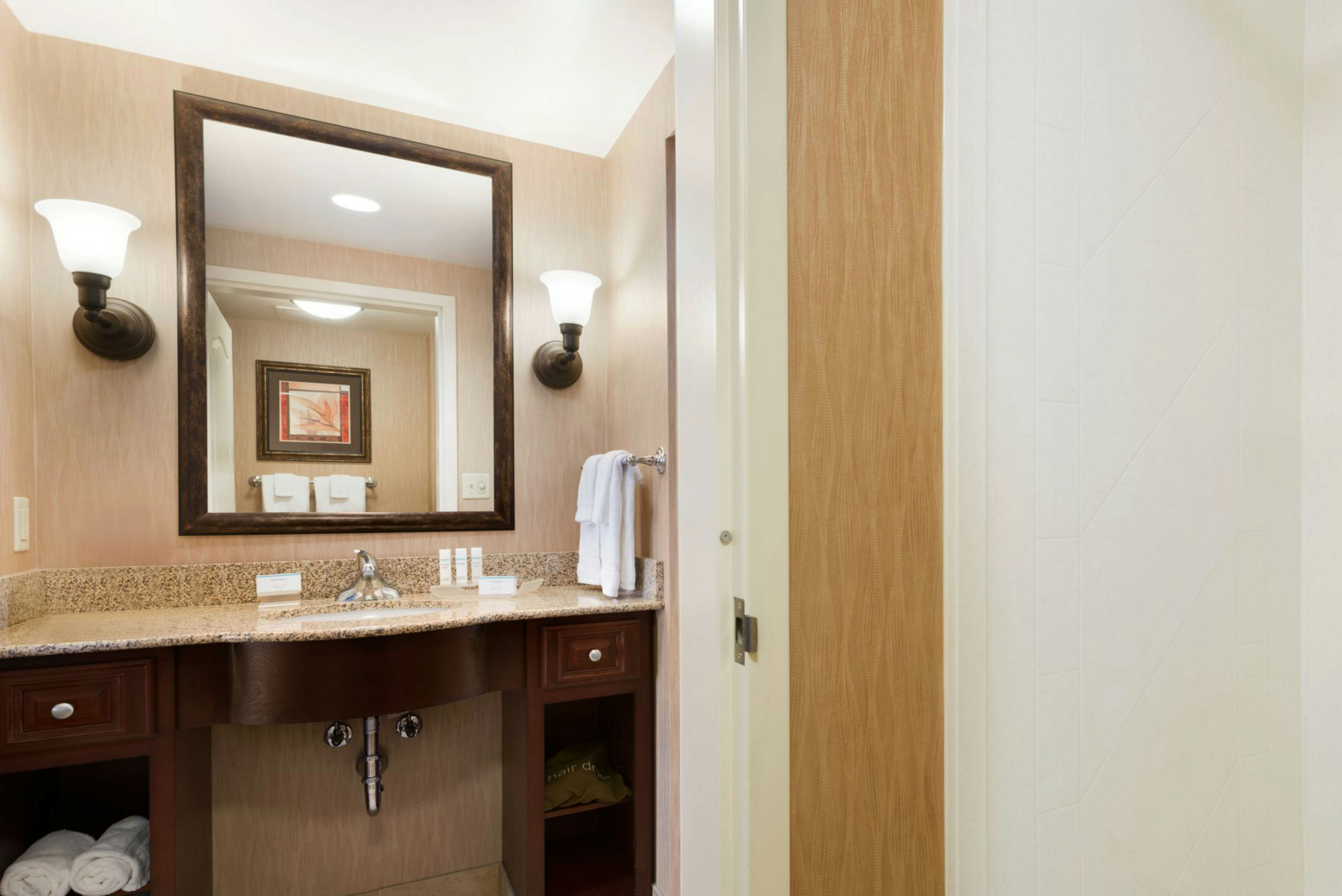 Homewood Suites by Hilton Minneapolis- St. Louis Park at West End