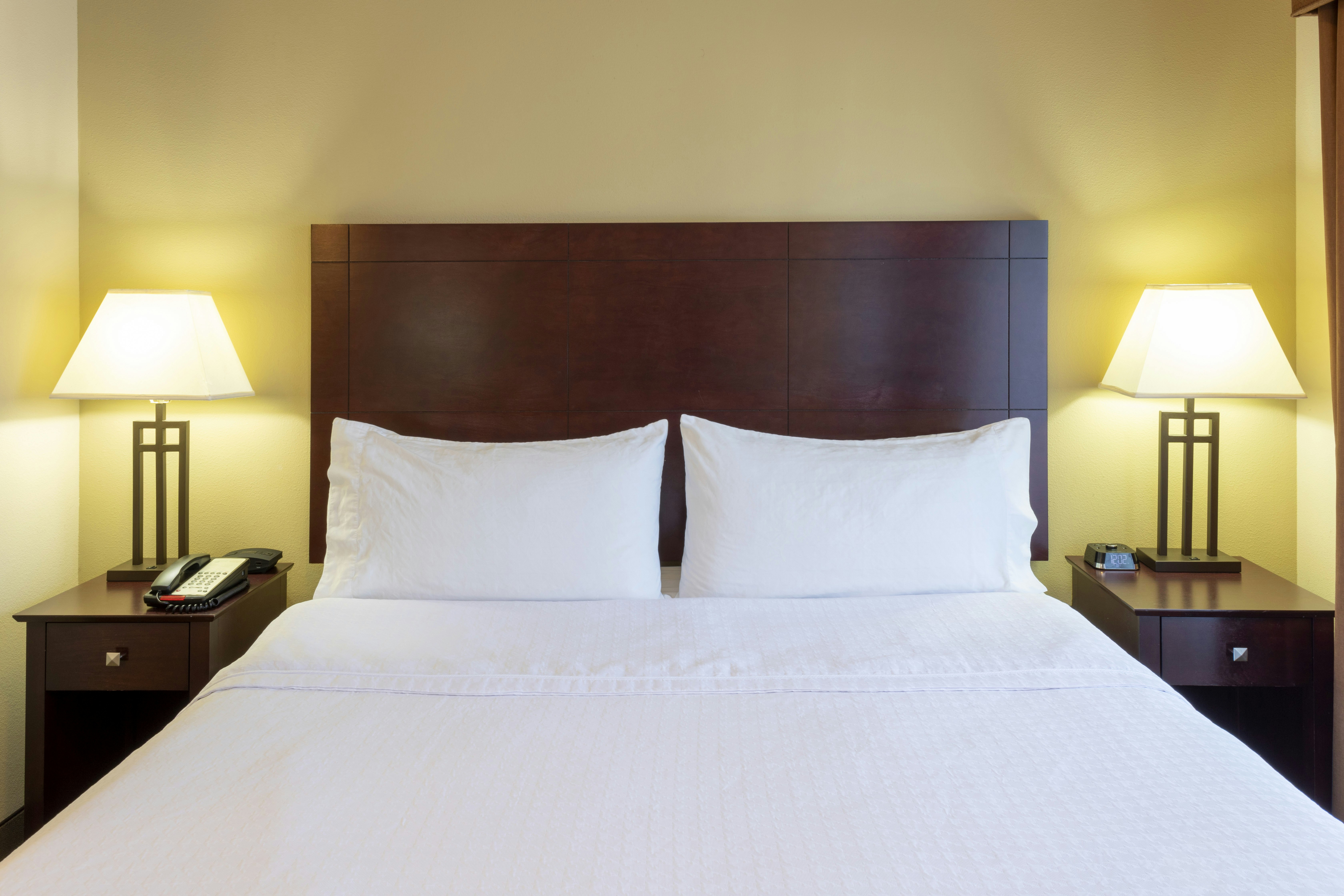 Homewood Suites by Hilton Minneapolis- St. Louis Park at West End