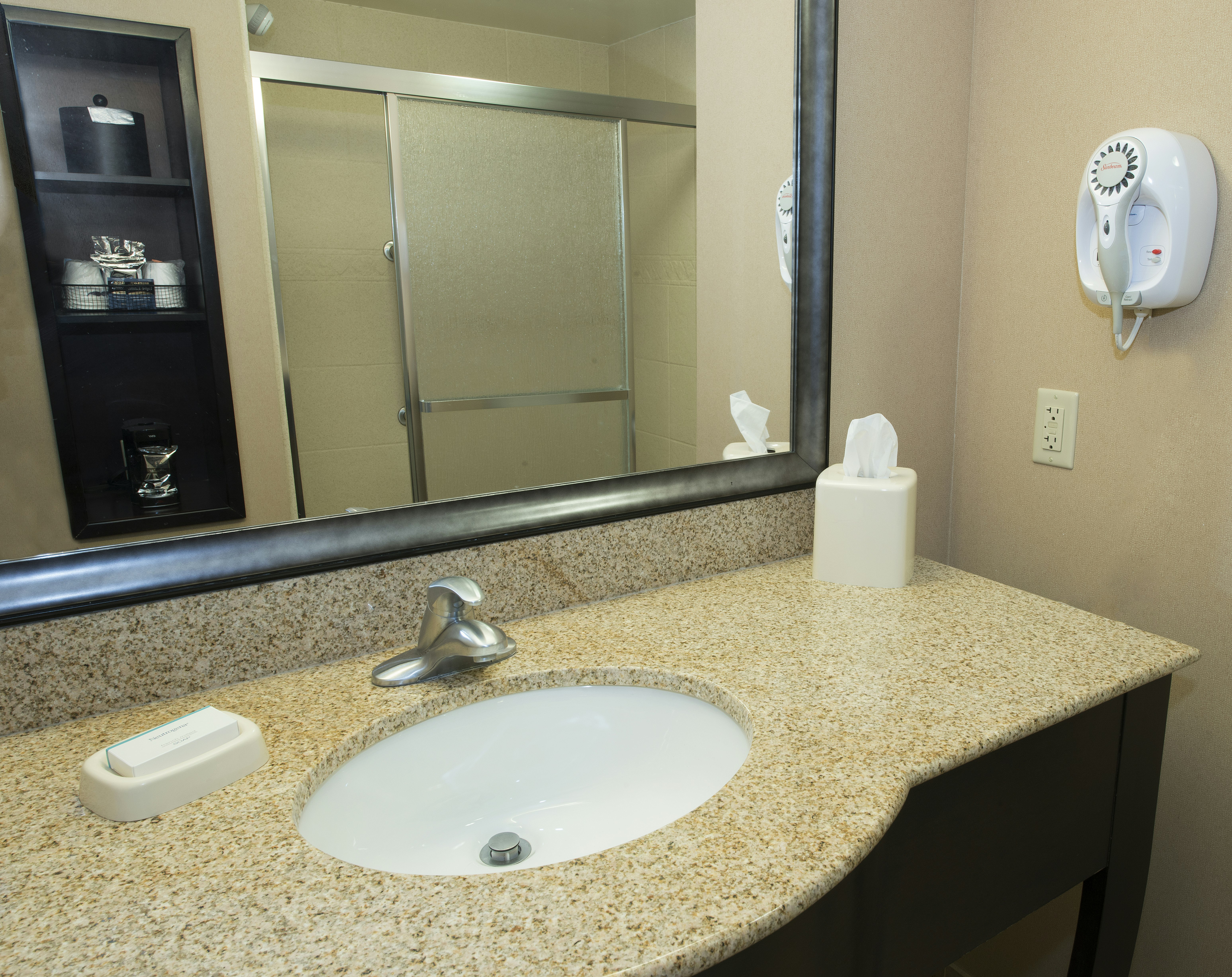 Hampton Inn & Suites Scottsboro