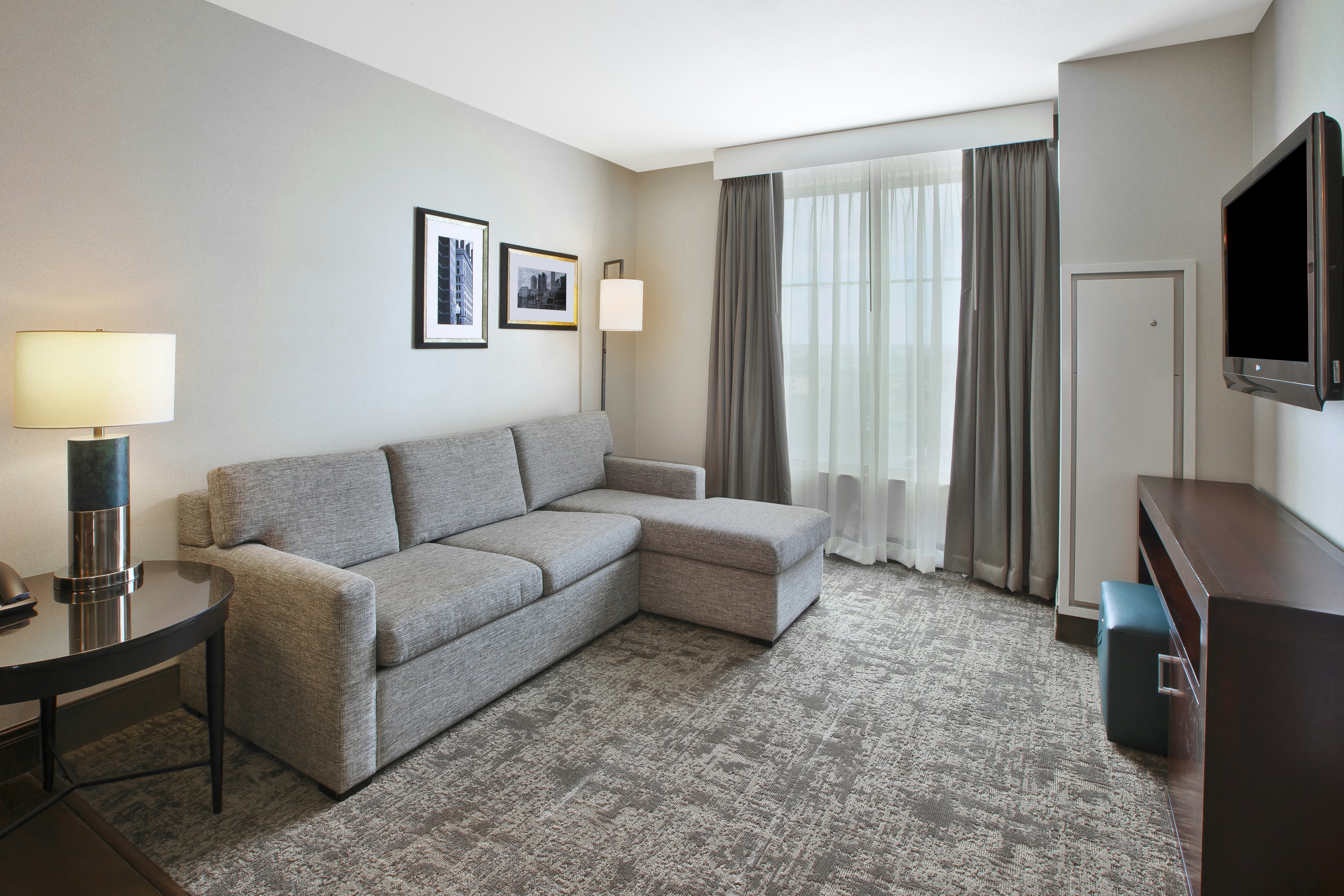 2 QUEEN BEDS NONSMOKING