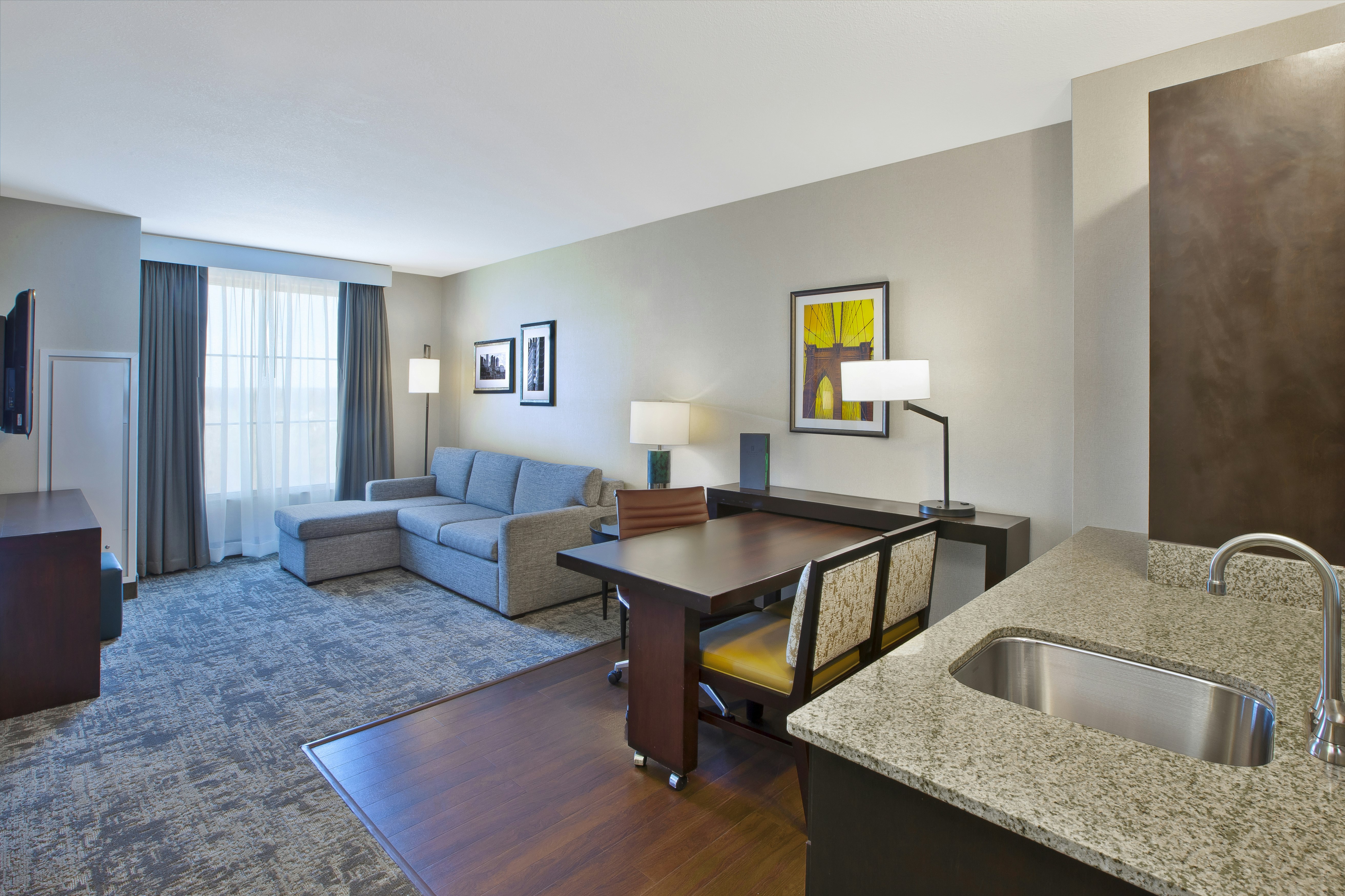 Embassy Suites by Hilton Columbus Airport