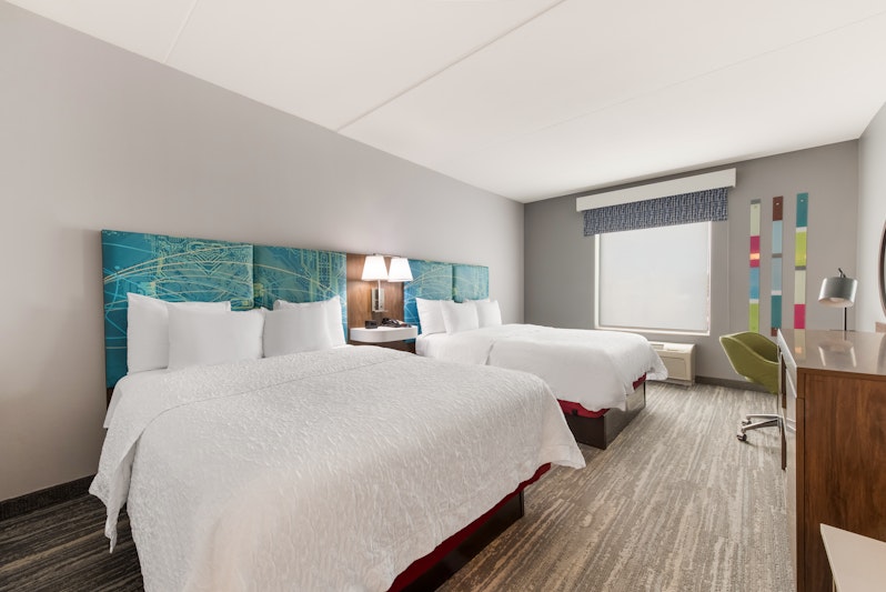 Hampton Inn & Suites Charlotte-Airport