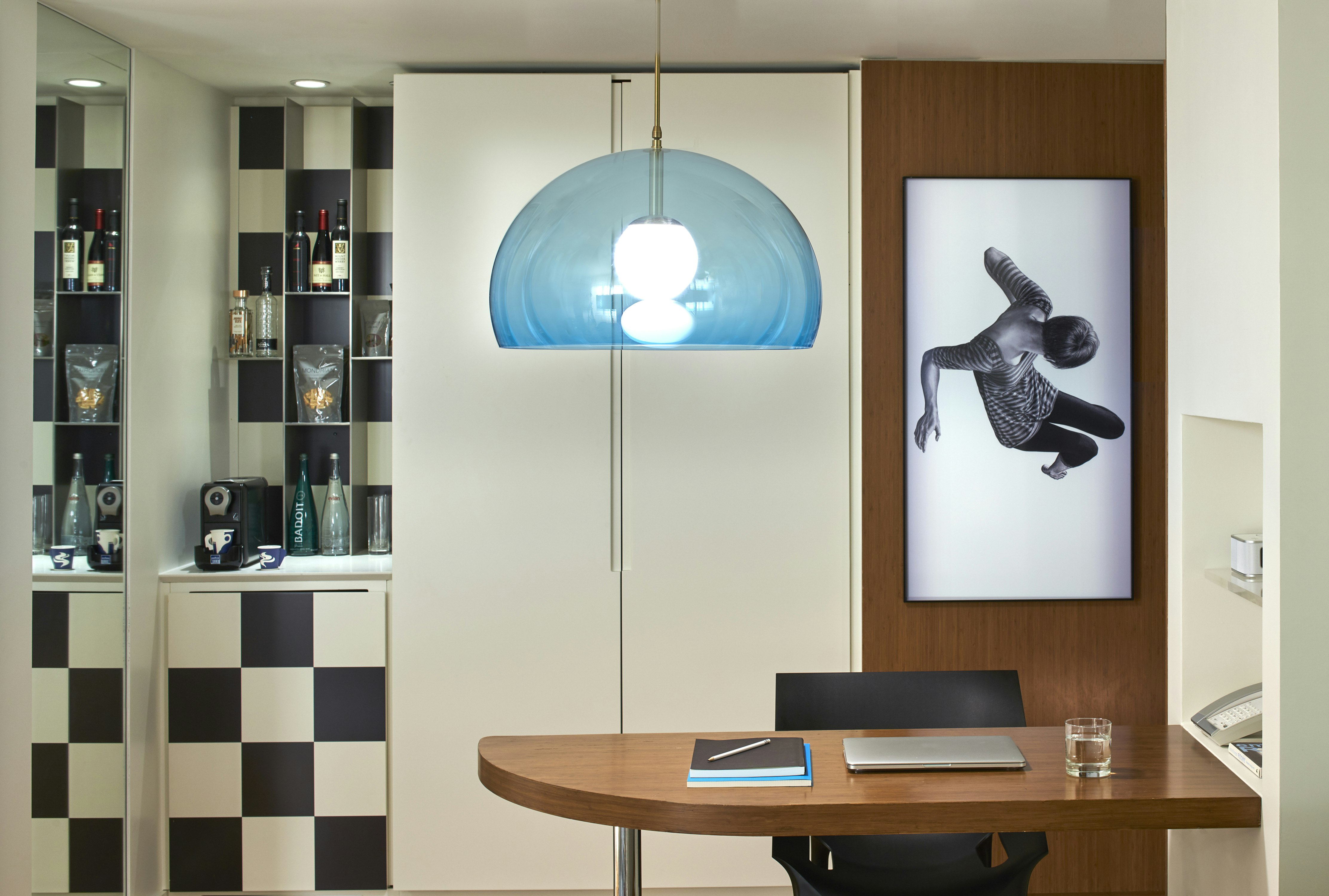 The Valorian Los Angeles, Curio Collection by Hilton