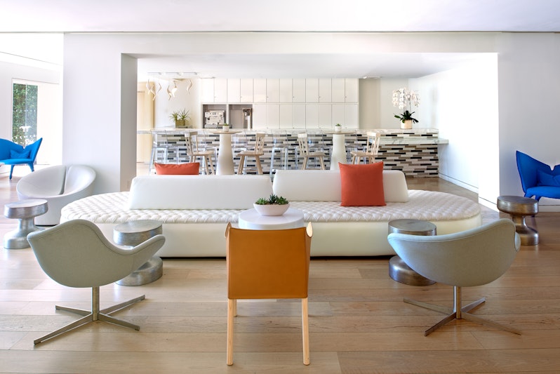 The Valorian Los Angeles, Curio Collection by Hilton