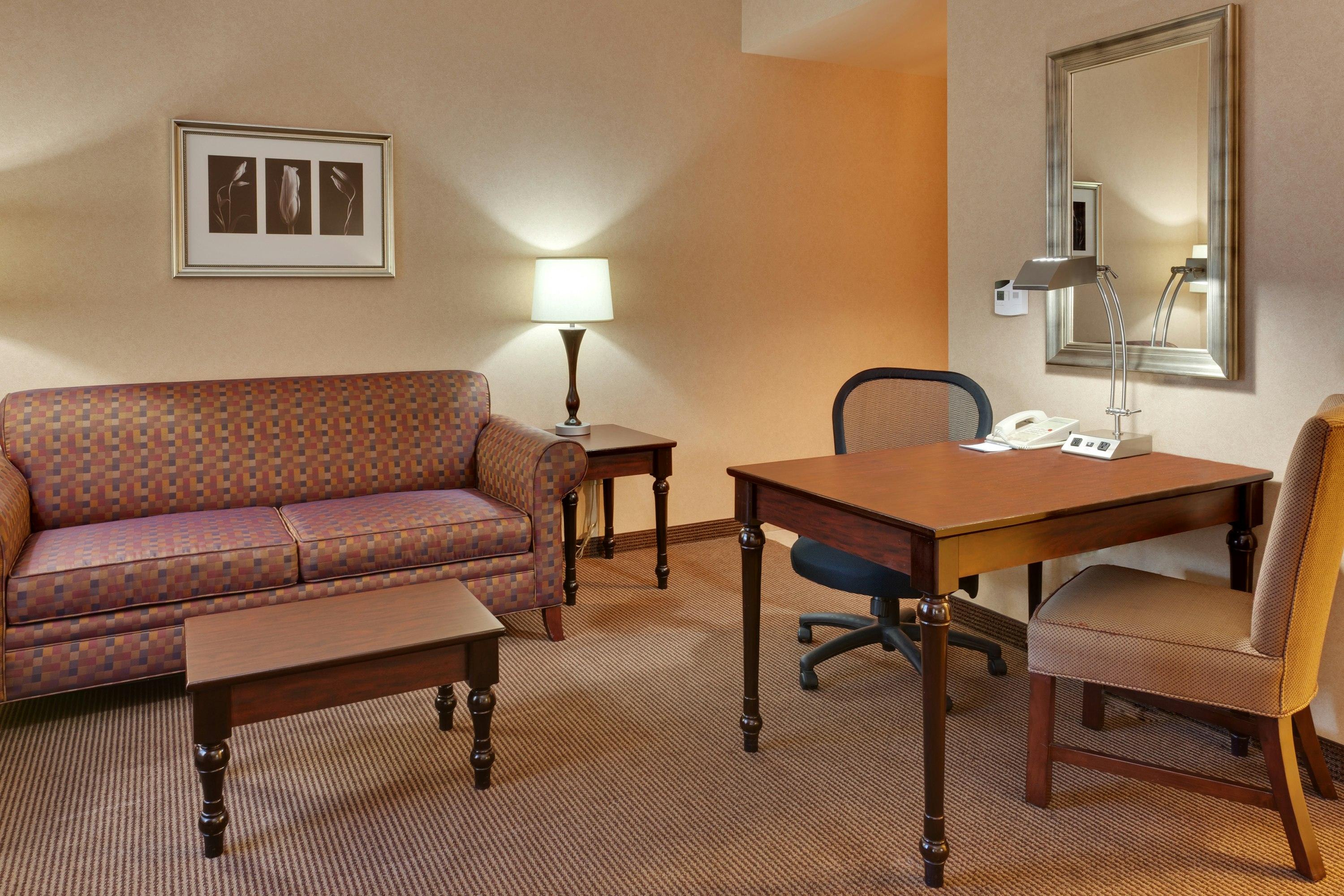 California Event Venues: Hampton Inn & Suites Sacramento