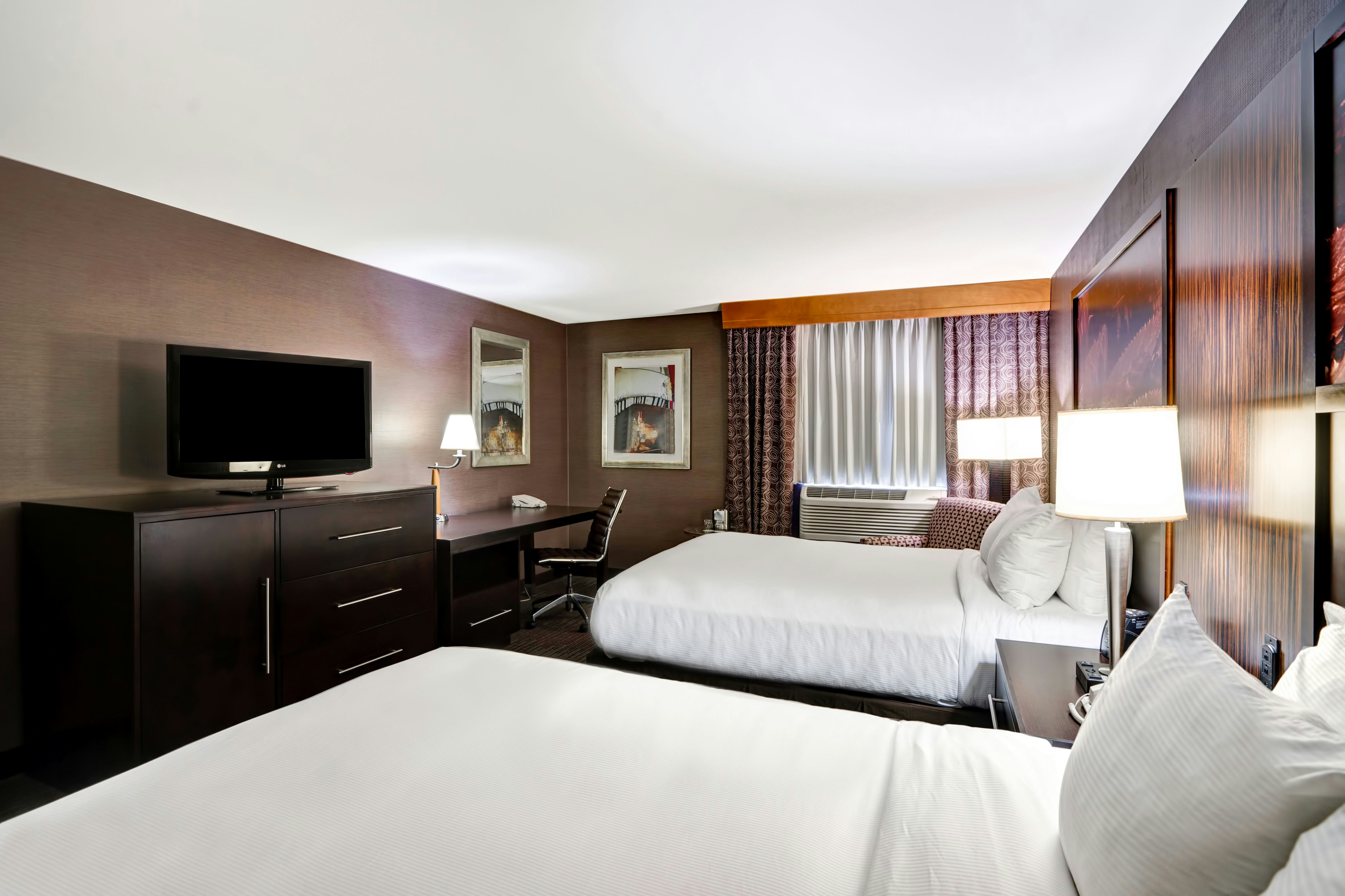DoubleTree by Hilton Downtown Wilmington – Legal District