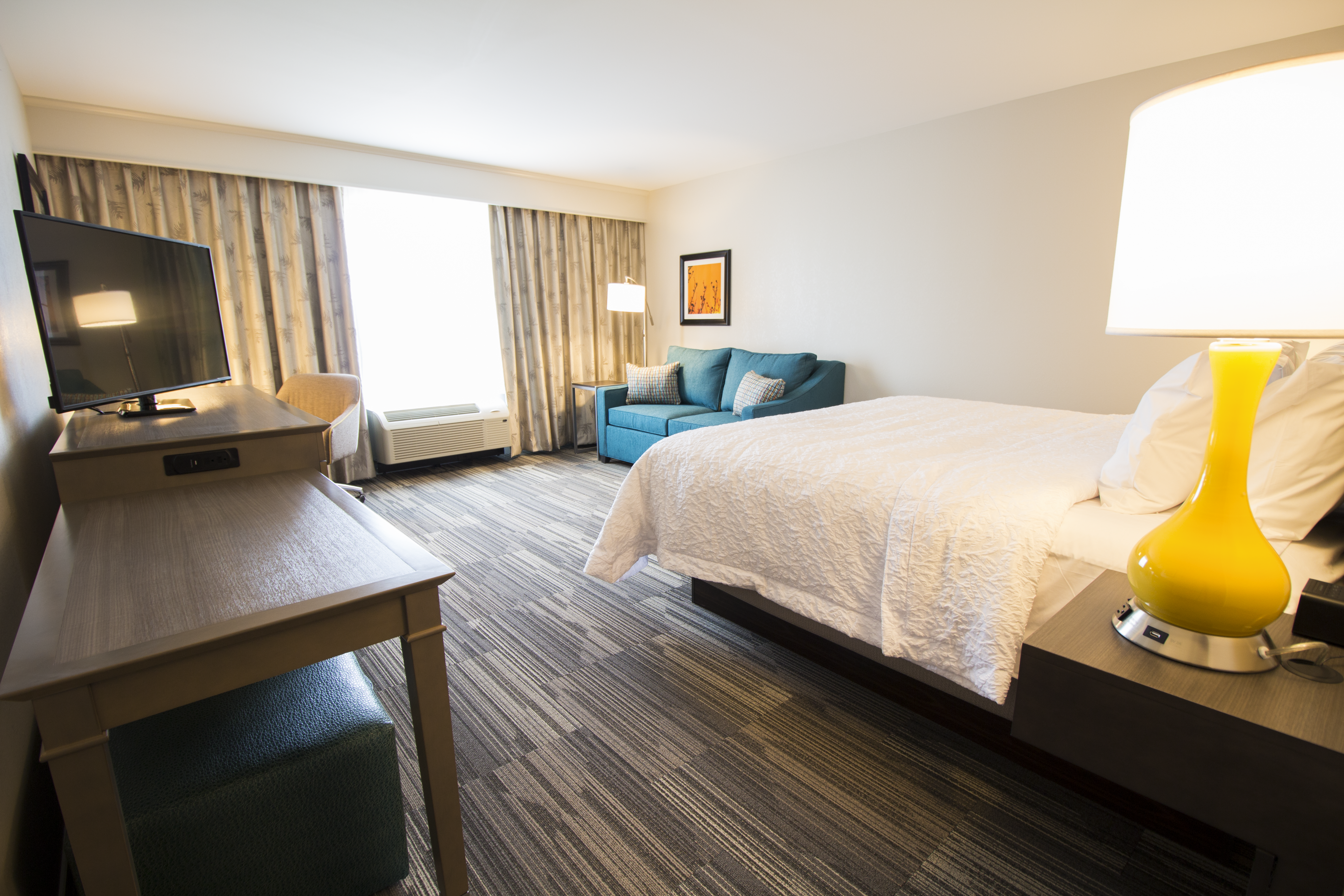 KING FAMILY ROOM NS