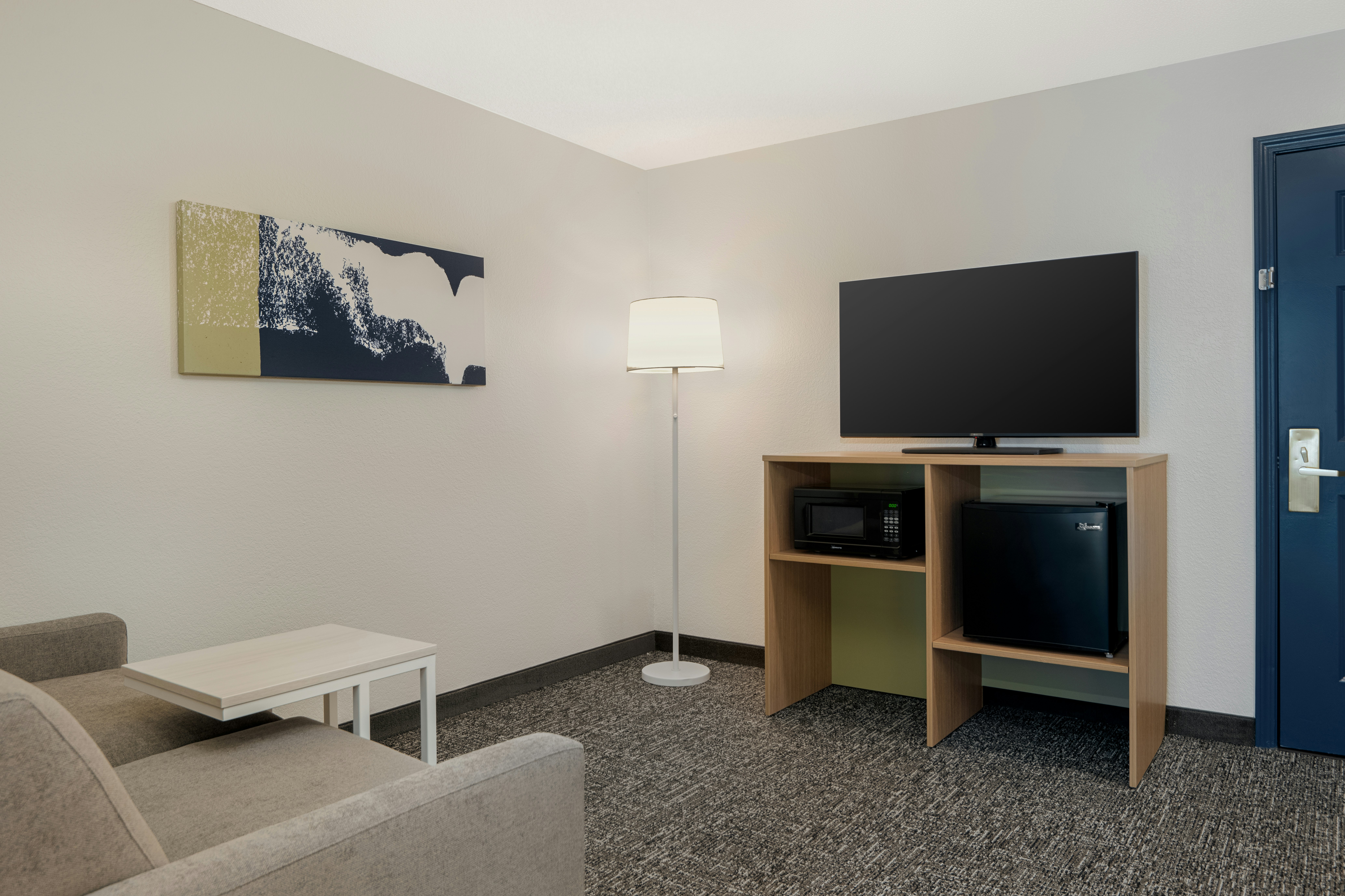 1 KING SUITE