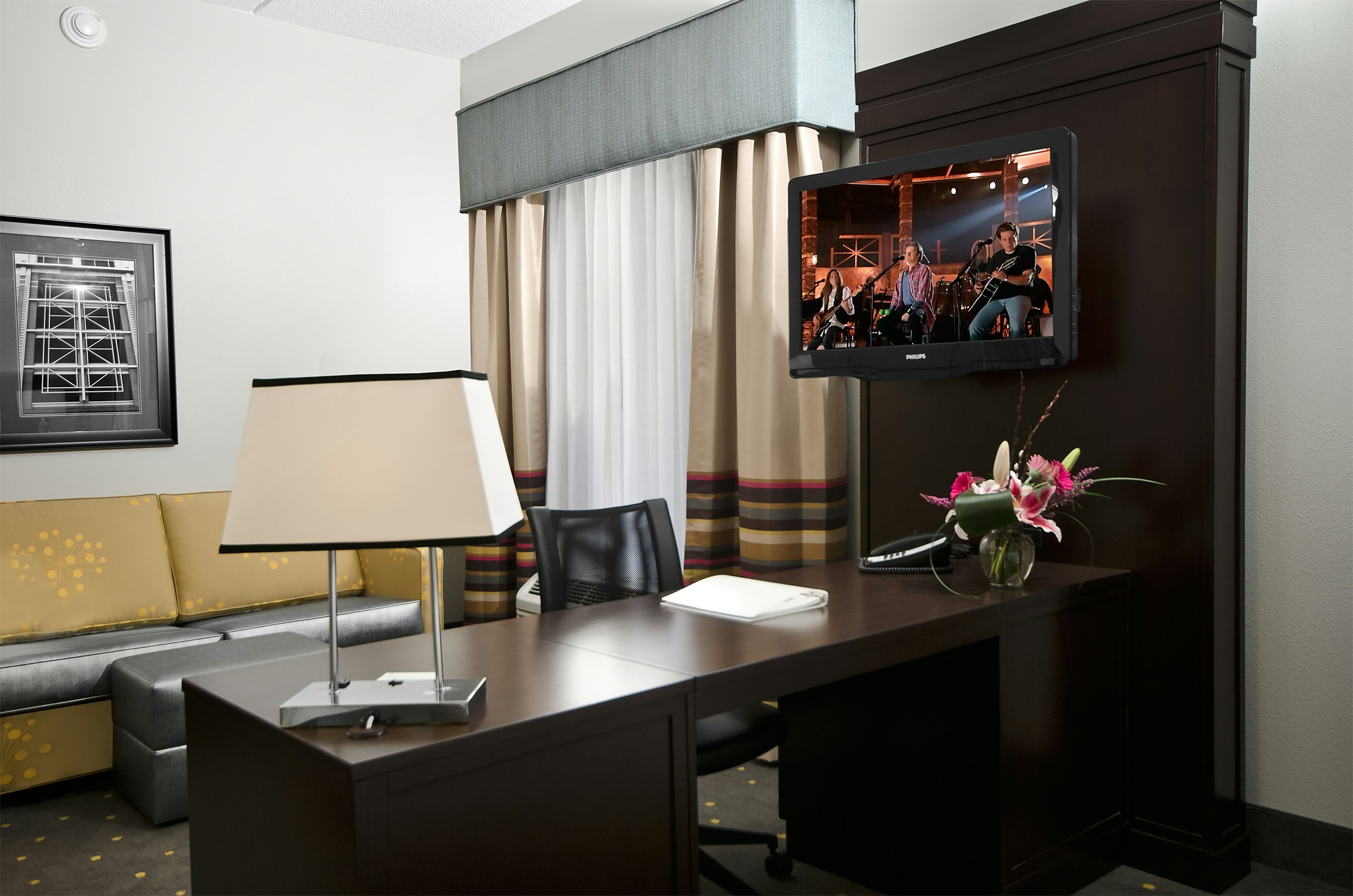 Hampton Inn & Suites Raleigh Downtown
