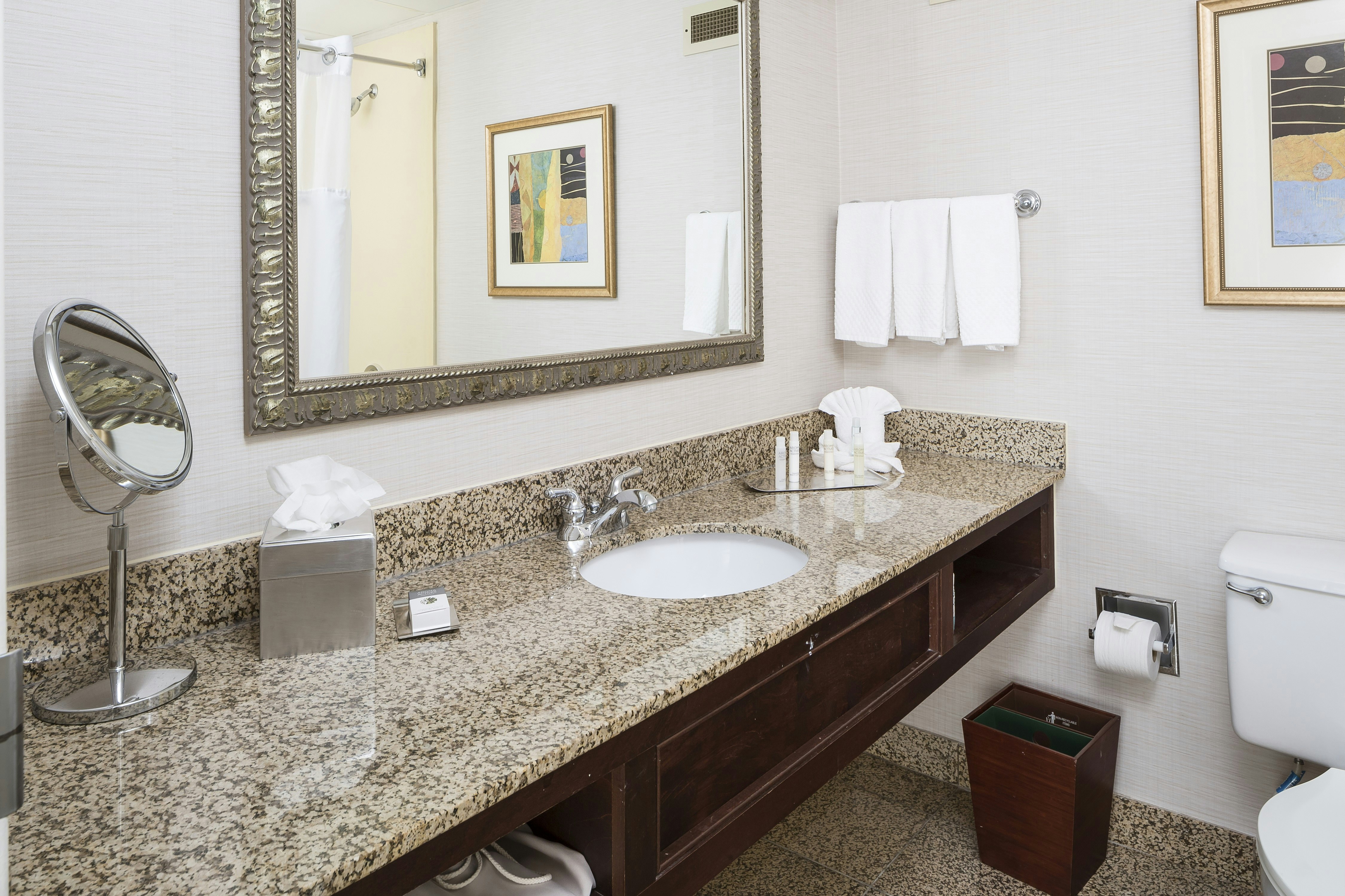 DoubleTree by Hilton Hotel Boston – Milford