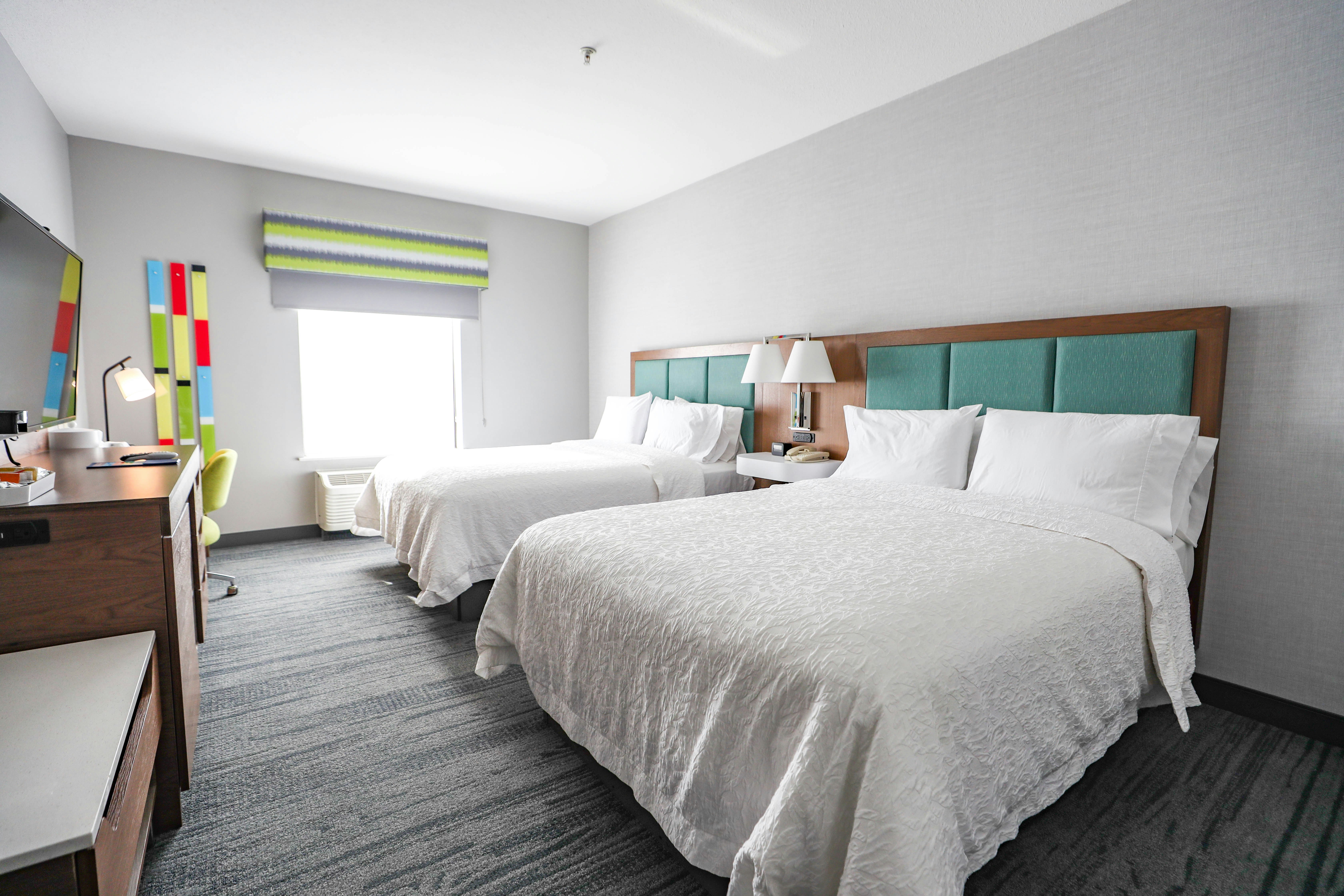 2 QUEEN BEDS NONSMOKING