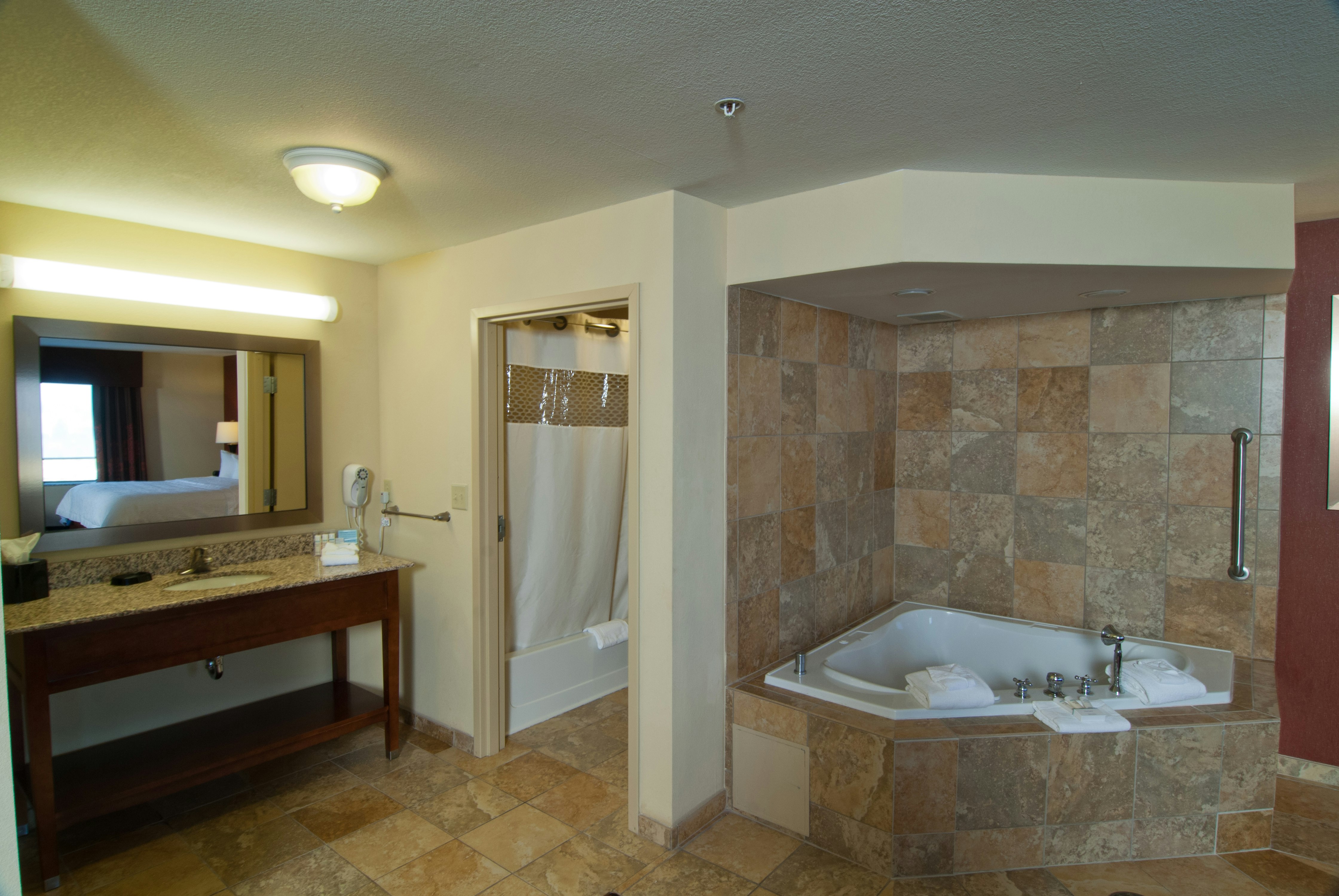 Hampton Inn Yorkville