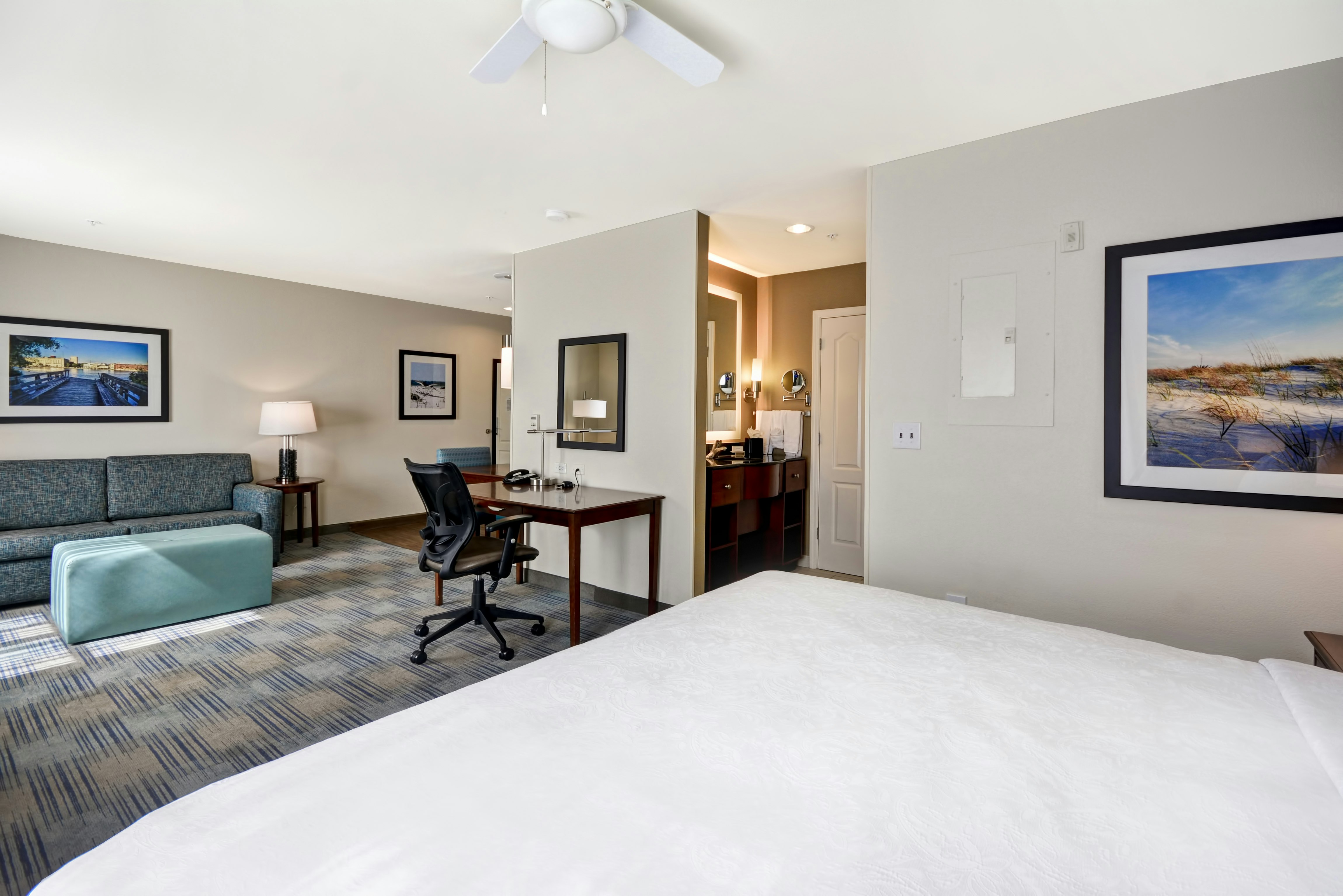 1 KING STUDIO SUITE