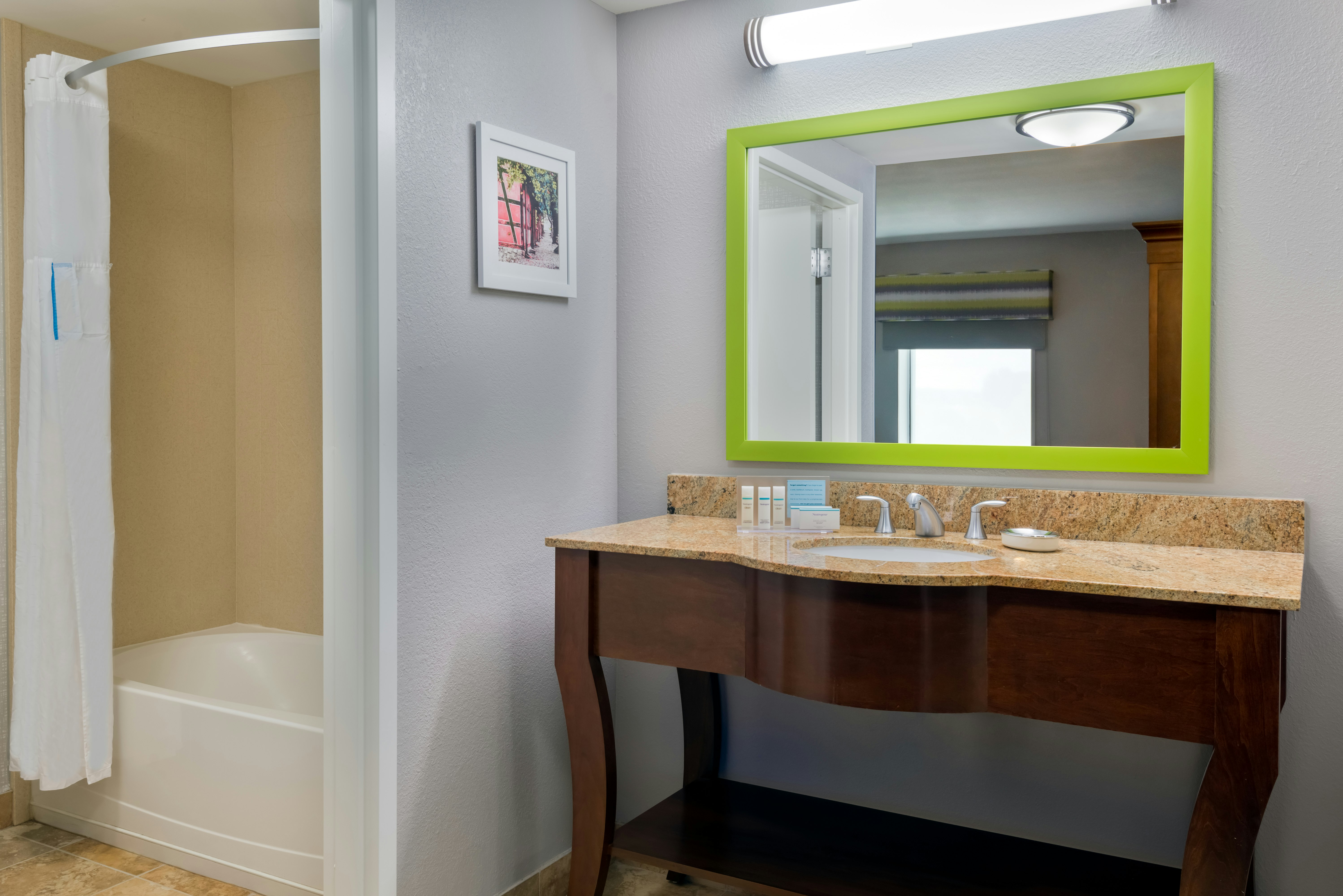 Hampton Inn & Suites Winston-Salem/University Area