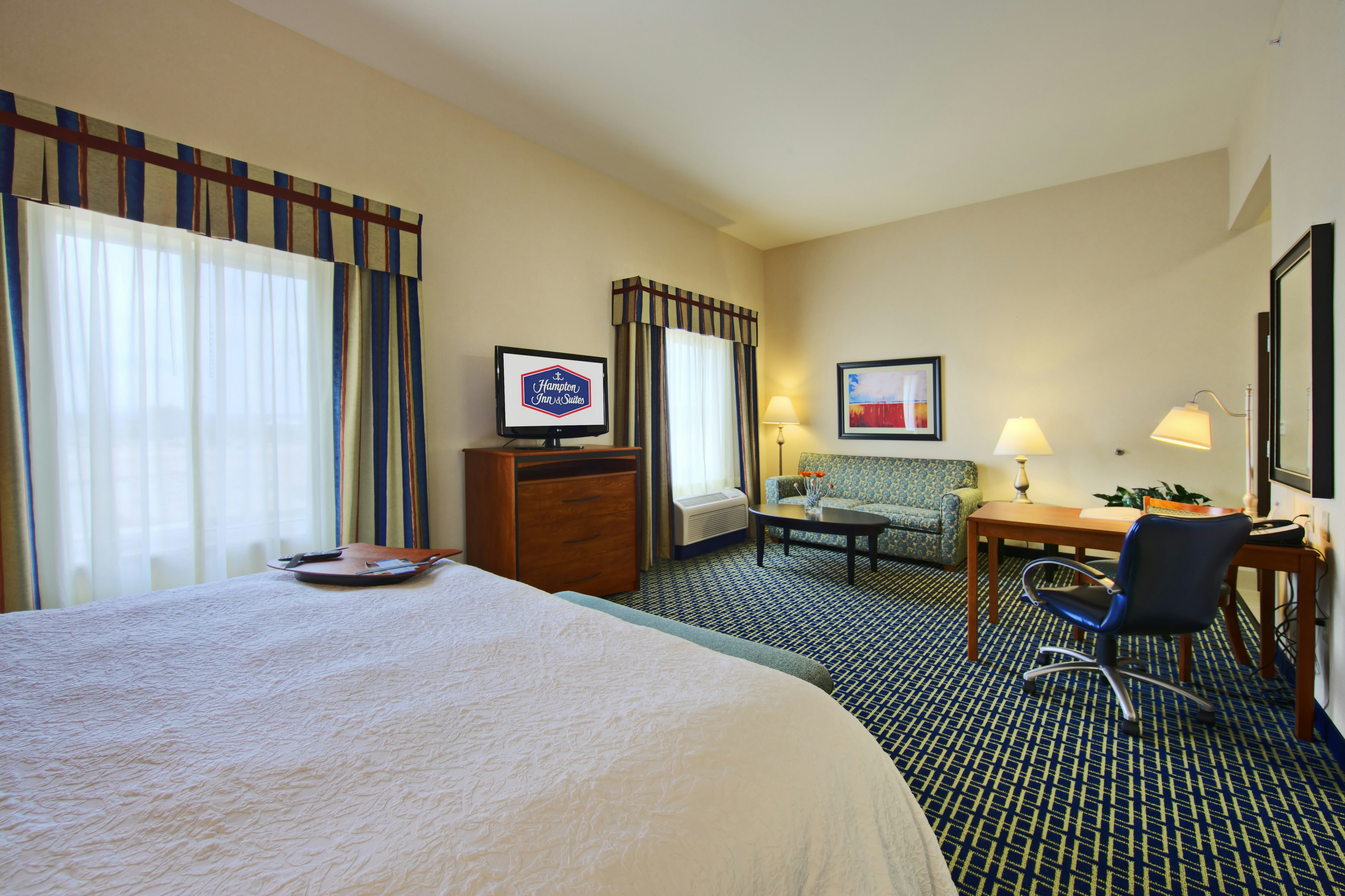 Hampton Inn & Suites Ridgecrest