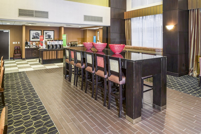 Hampton Inn & Suites Tulsa/Catoosa