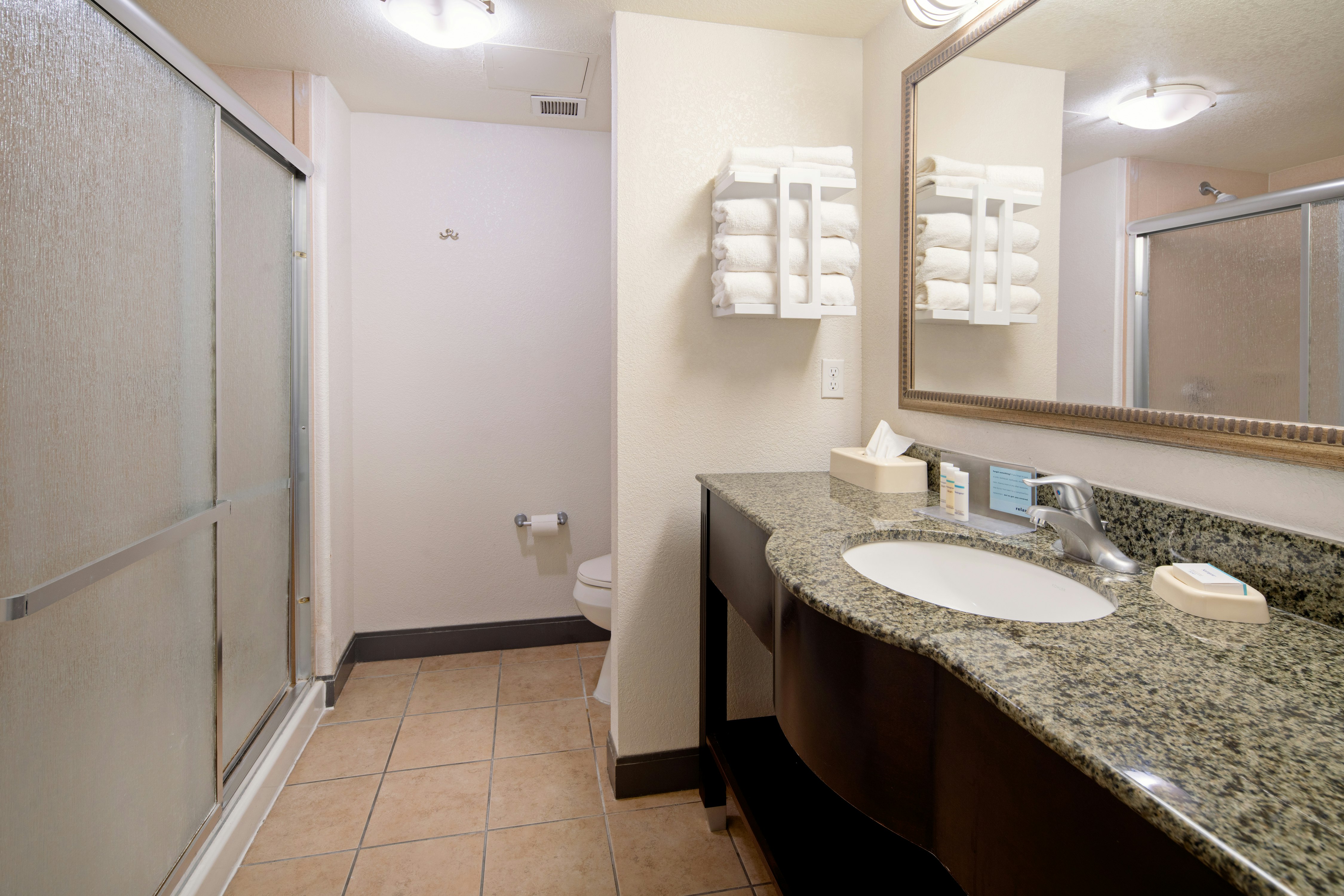 Hampton Inn & Suites Bakersfield/Hwy 58