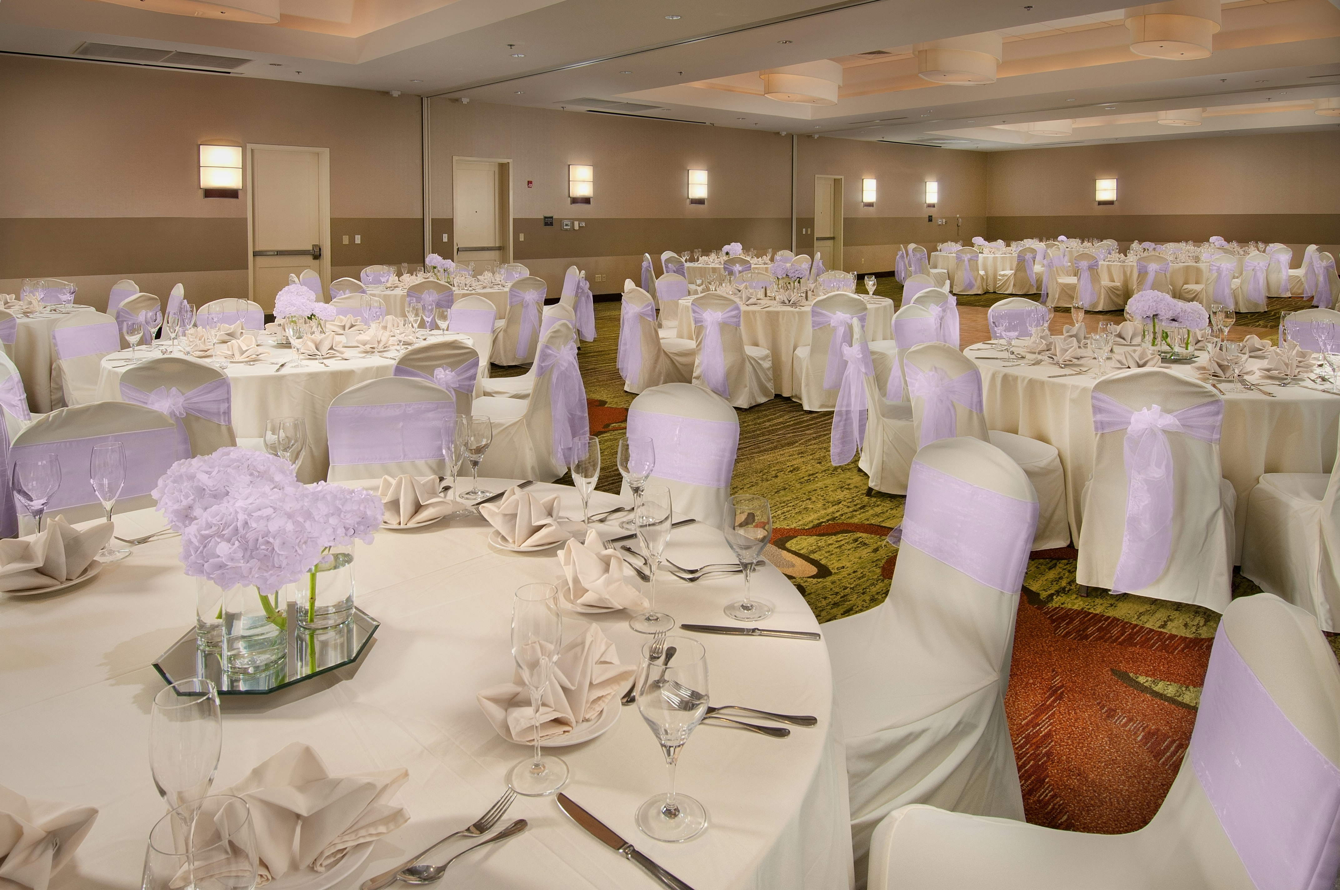 DoubleTree by Hilton Dulles Airport – Sterling