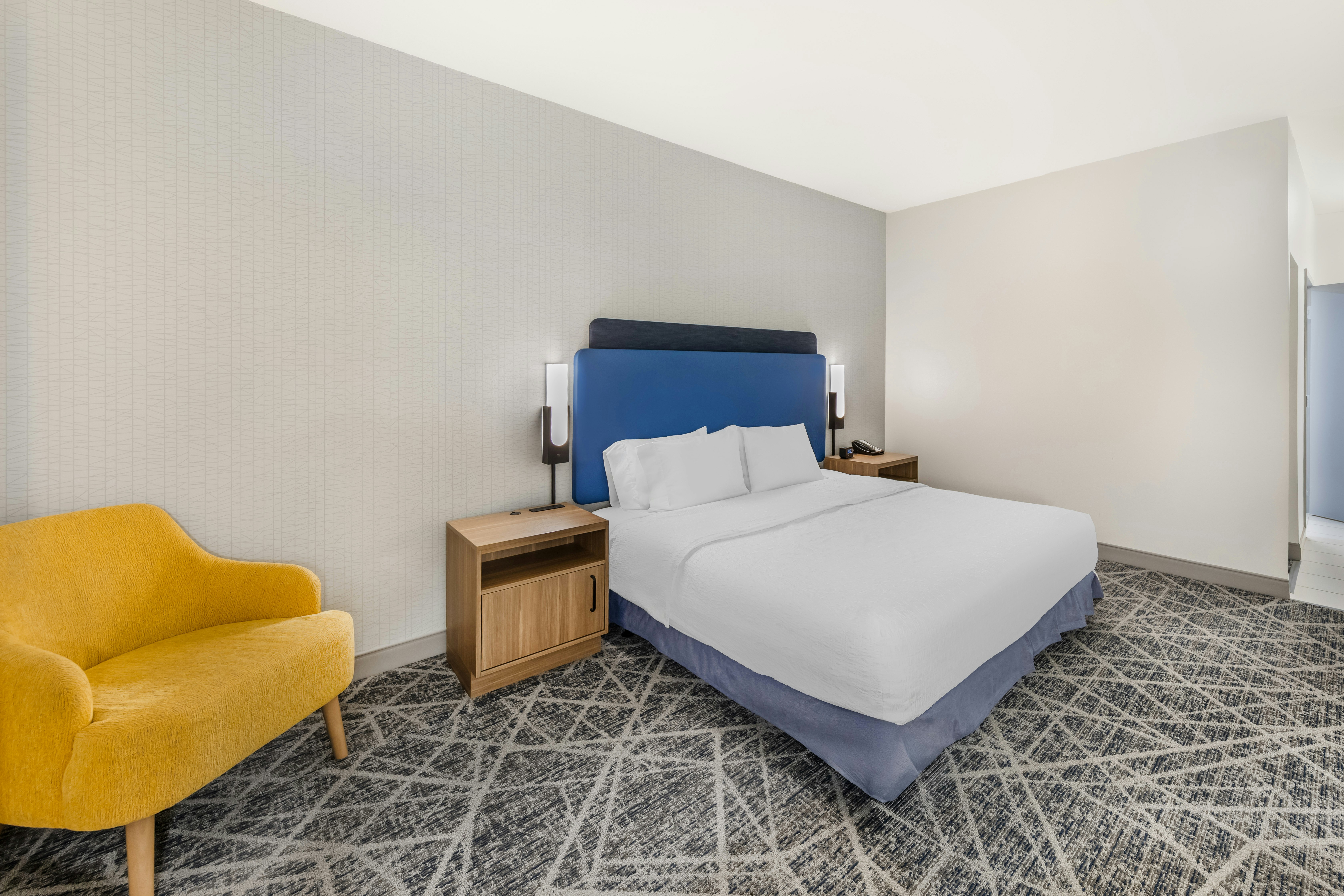 Hampton Inn & Suites Riverside/Corona East