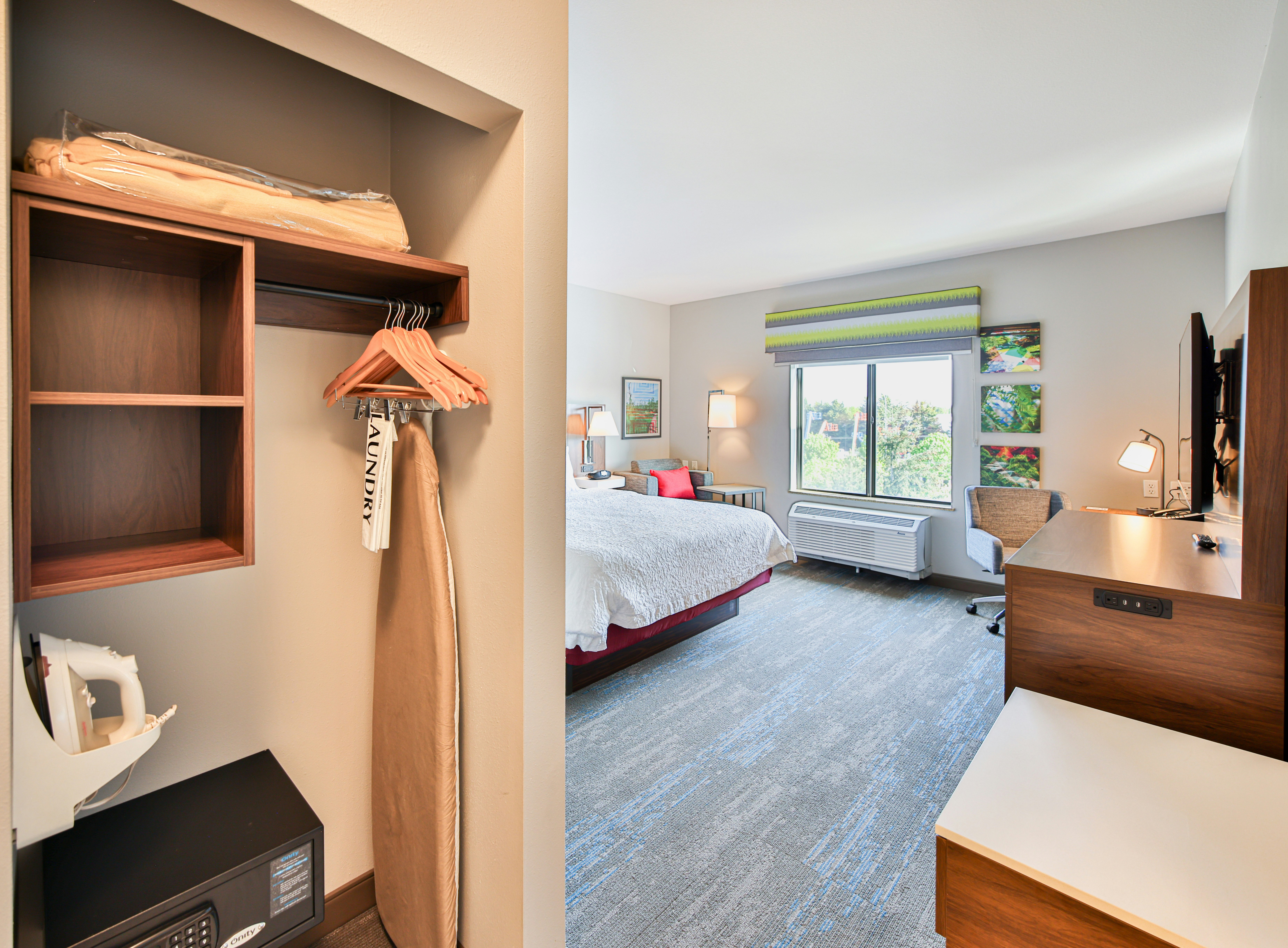 Hampton Inn & Suites Seattle/Kent
