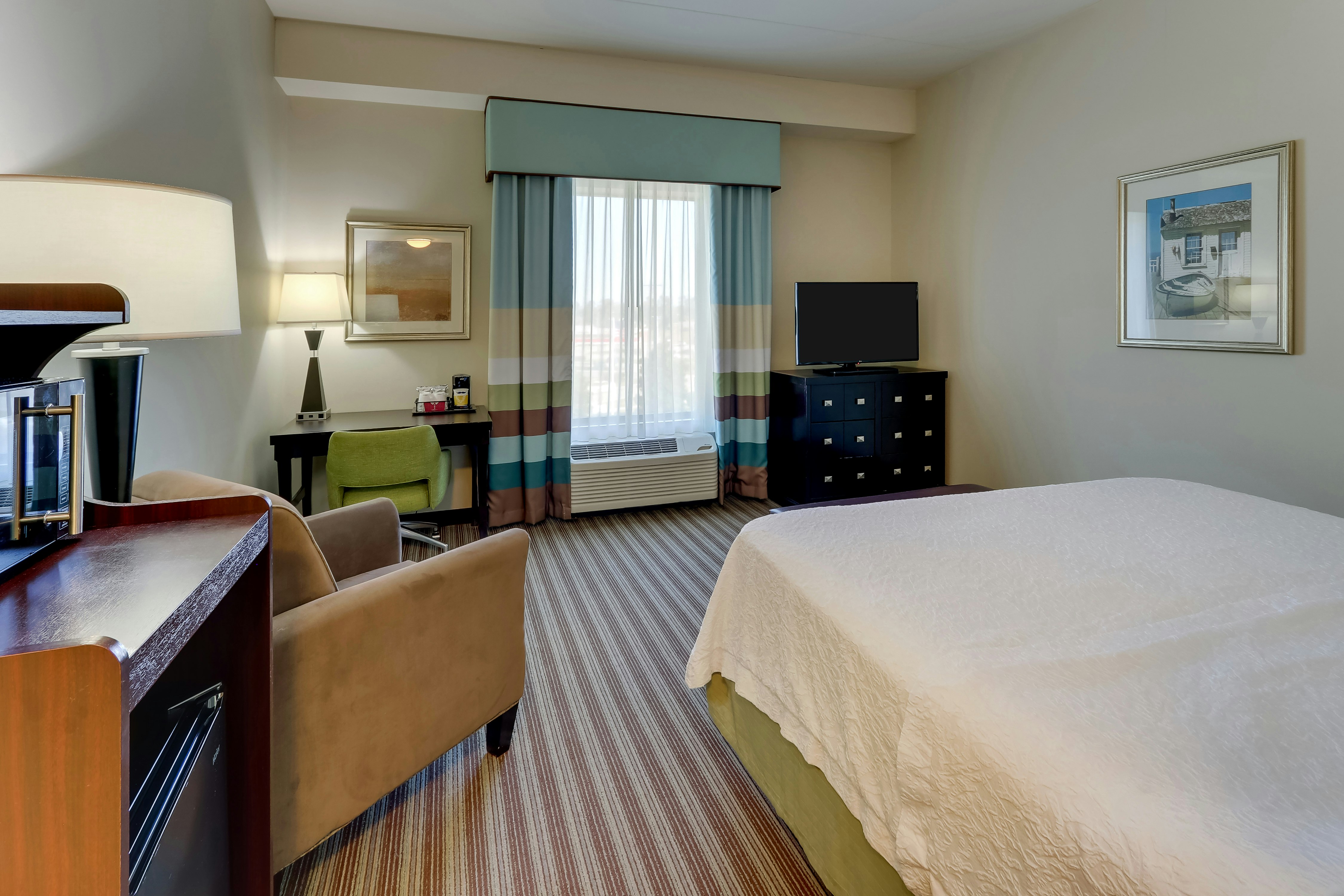 Hampton Inn & Suites by Hilton Swansboro Near Camp Lejeune