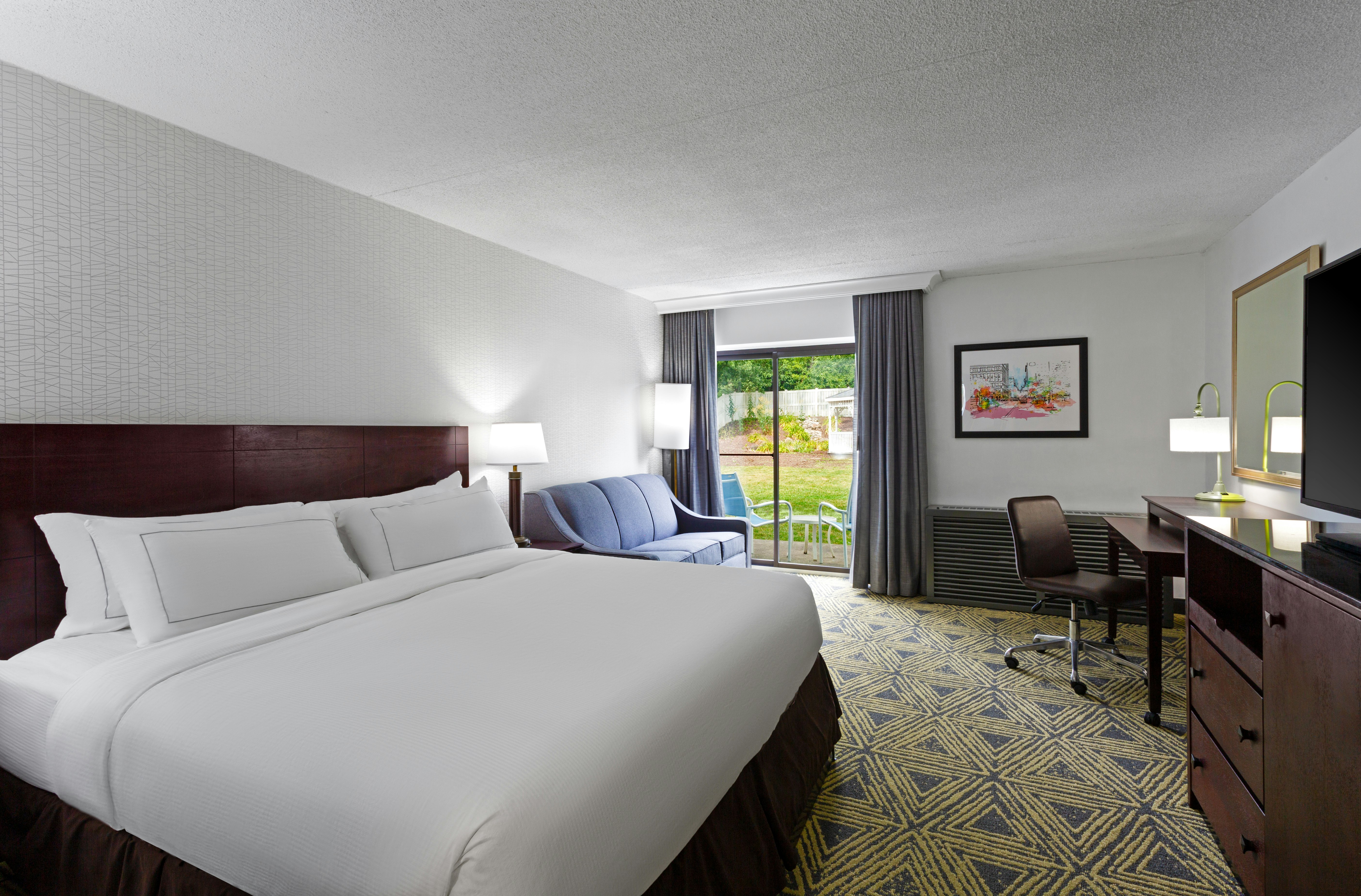 DoubleTree by Hilton Washington Meadow Lands Casino Area