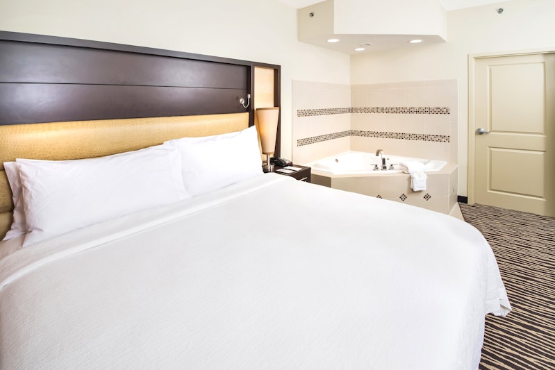 Embassy Suites by Hilton Fayetteville Fort Bragg