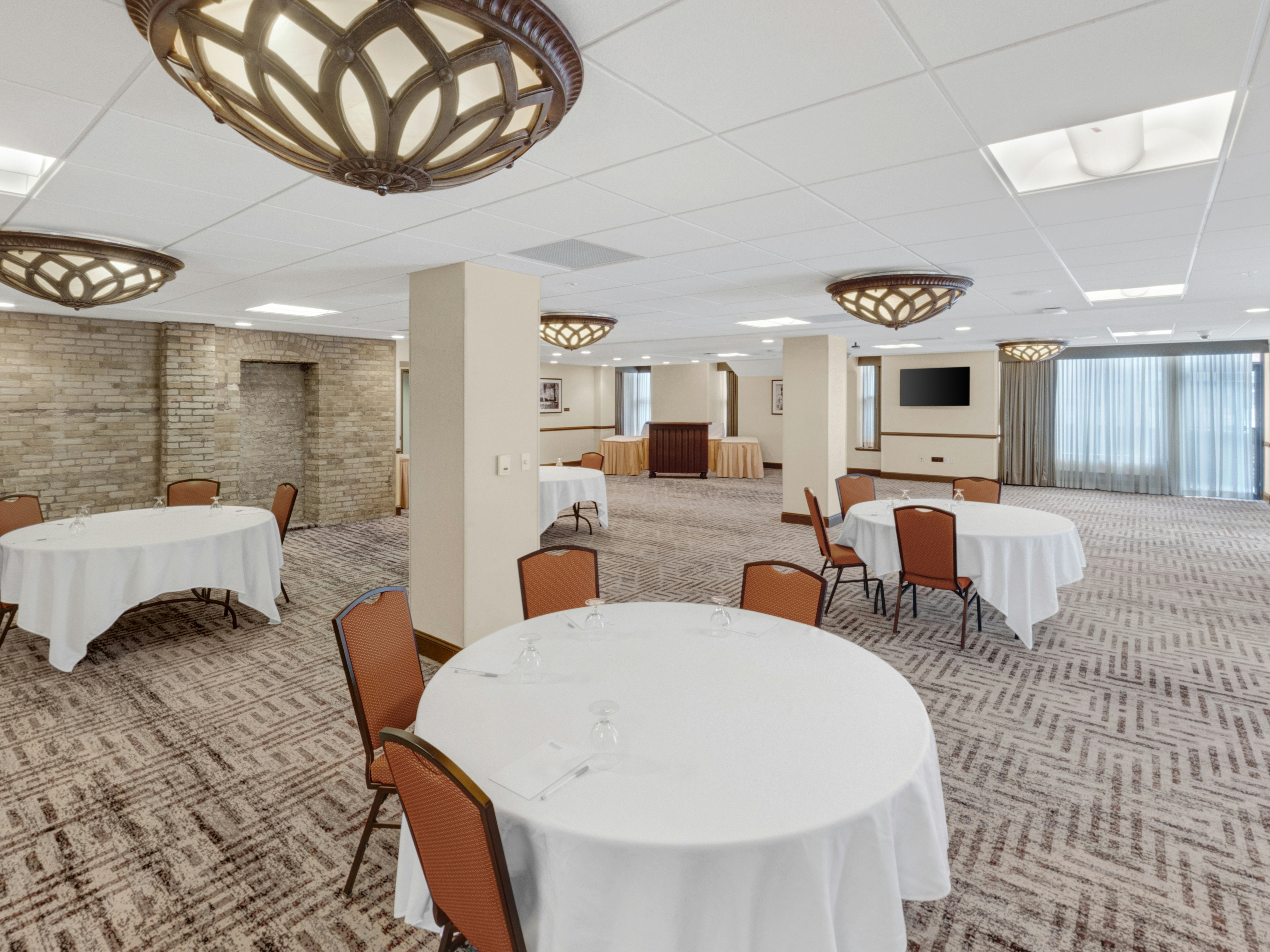 Hilton Garden Inn Milwaukee Downtown