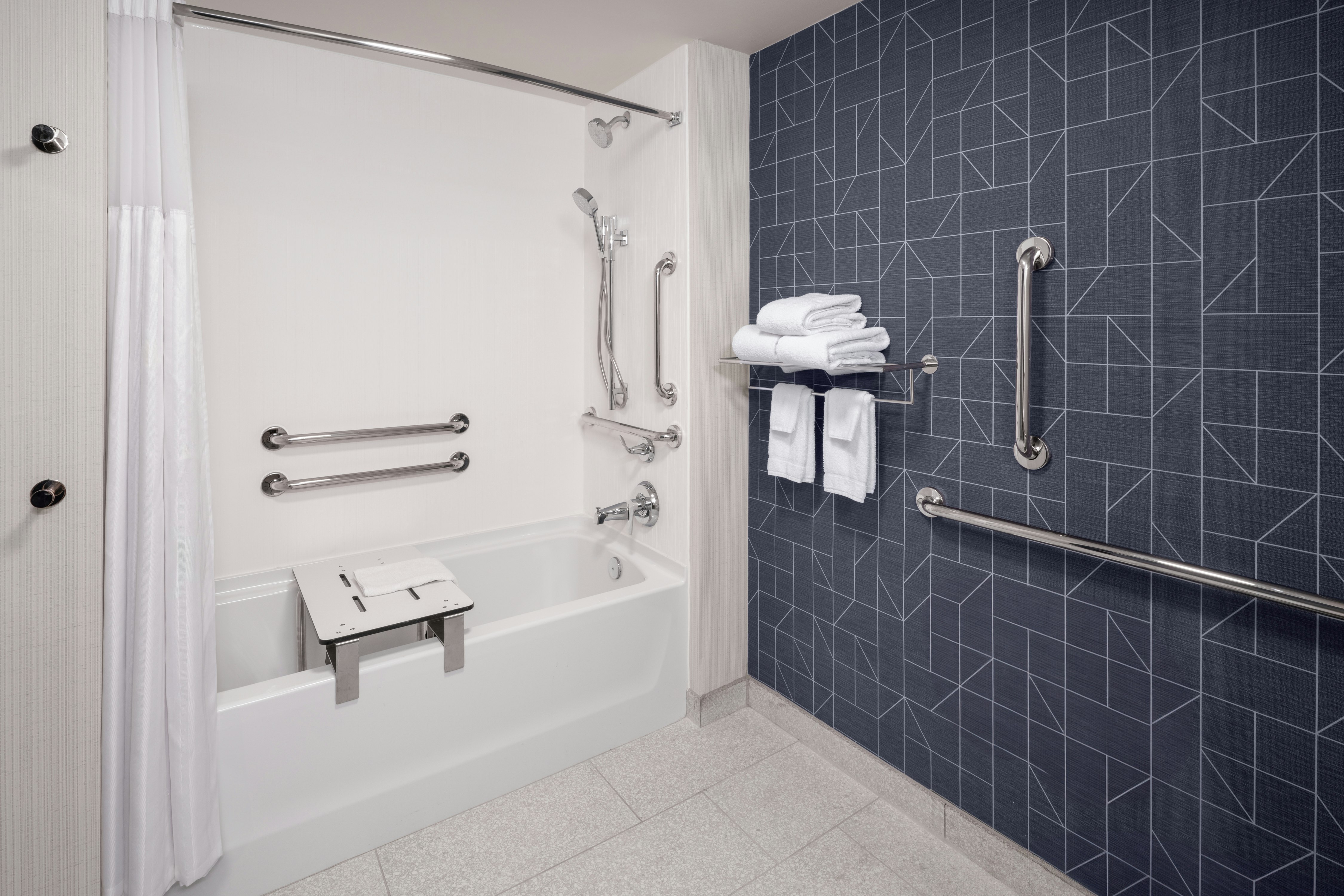 1 KING MOB/HEAR ACCESS TUB