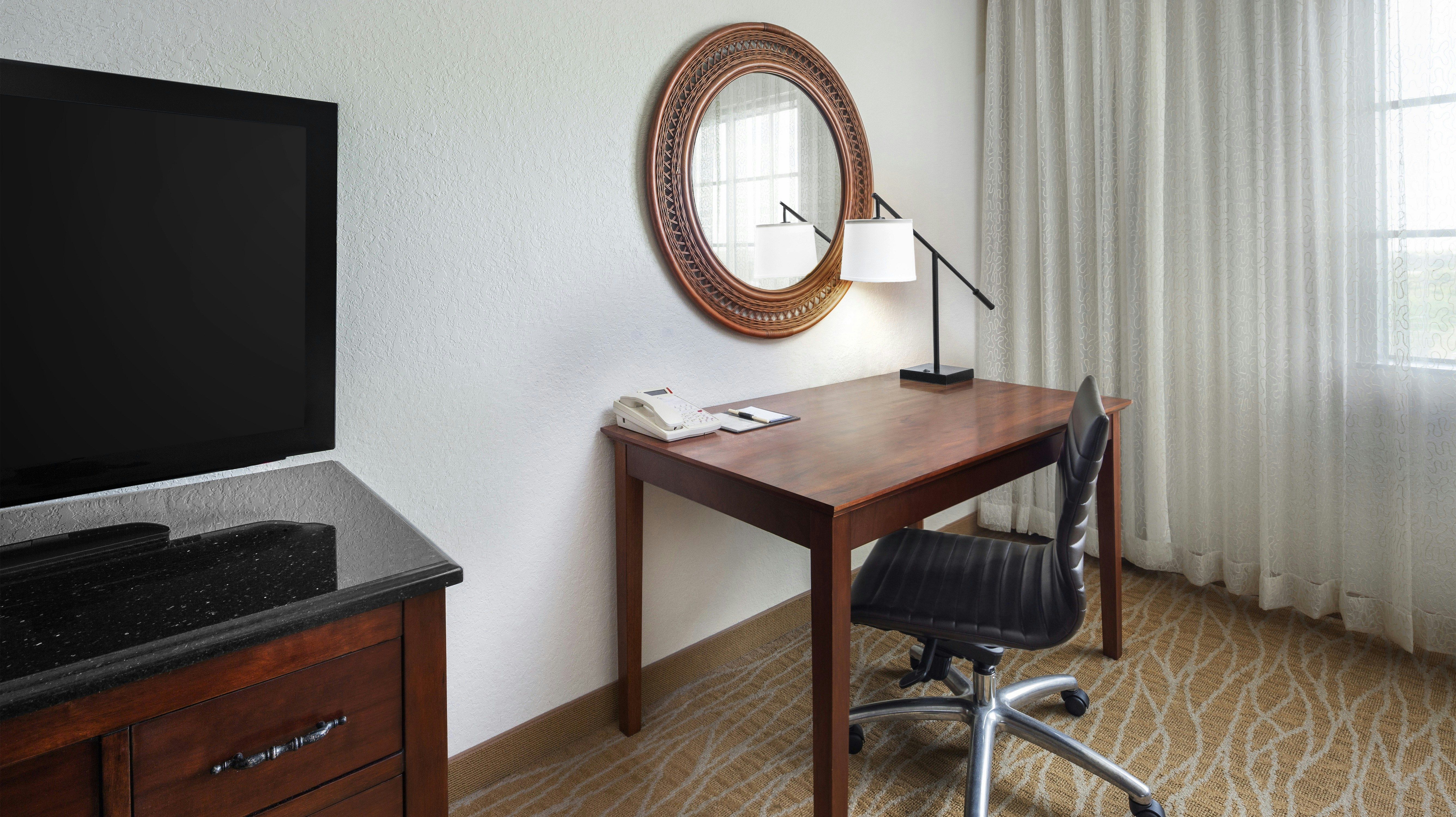 DoubleTree by Hilton Hotel Sunrise – Sawgrass Mills