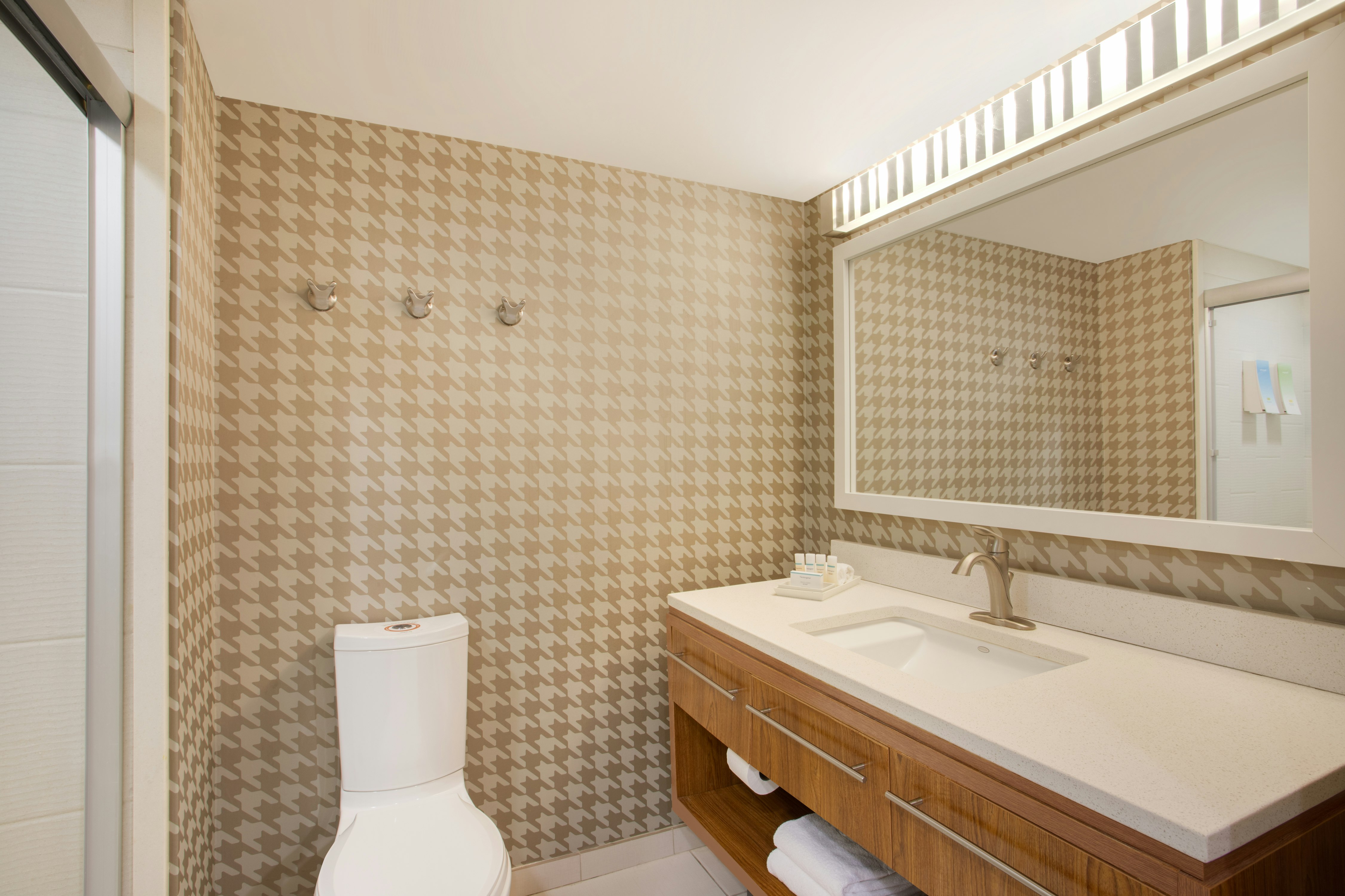 Home2 Suites by Hilton Charlotte I-77 Tyvola Rd