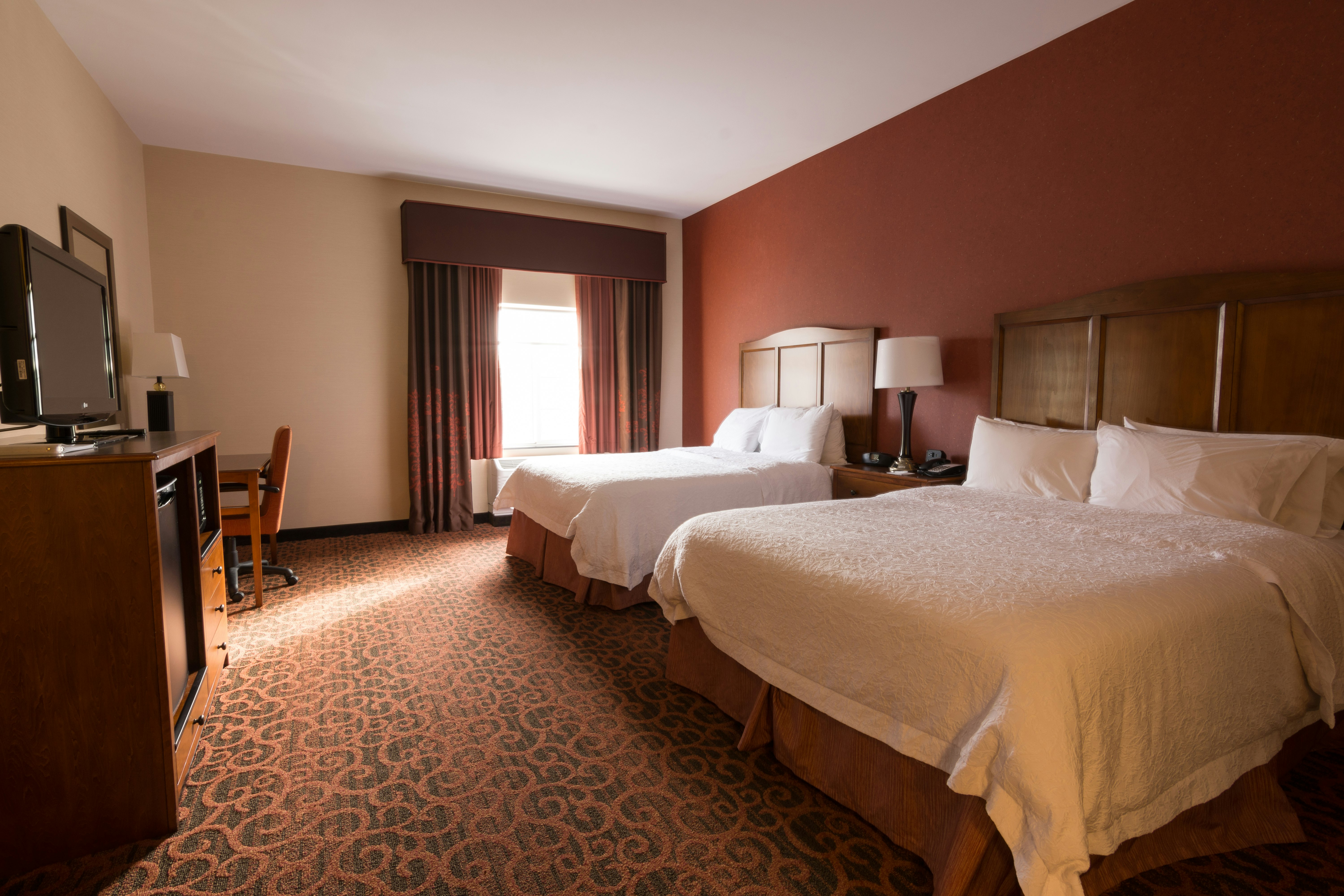 2 QUEEN BEDS NONSMOKING