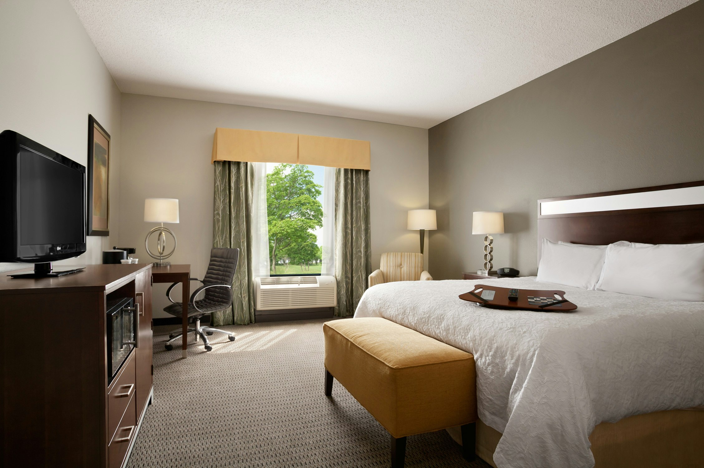 Hampton Inn & Suites Mansfield