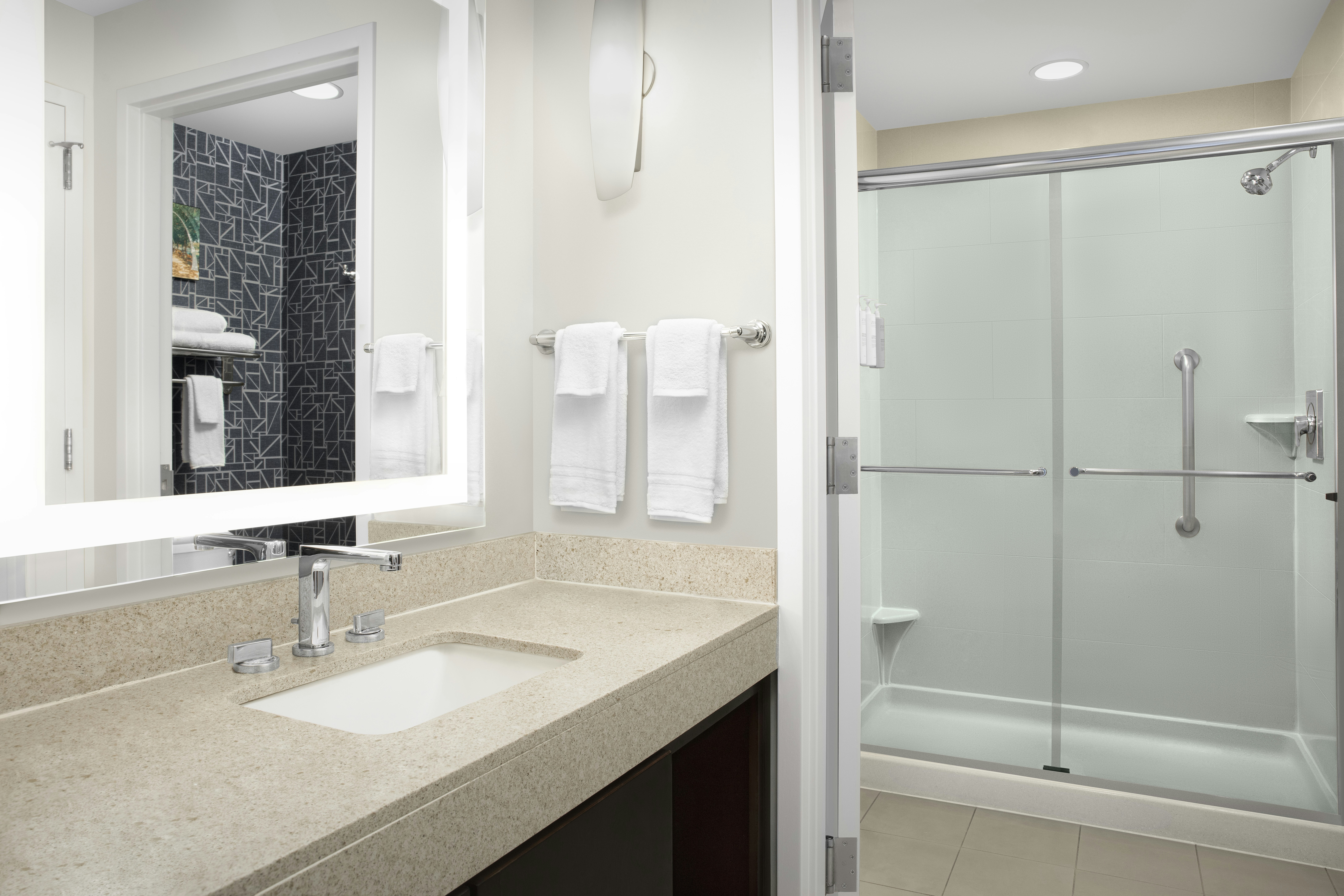 Homewood Suites by Hilton Dallas Downtown
