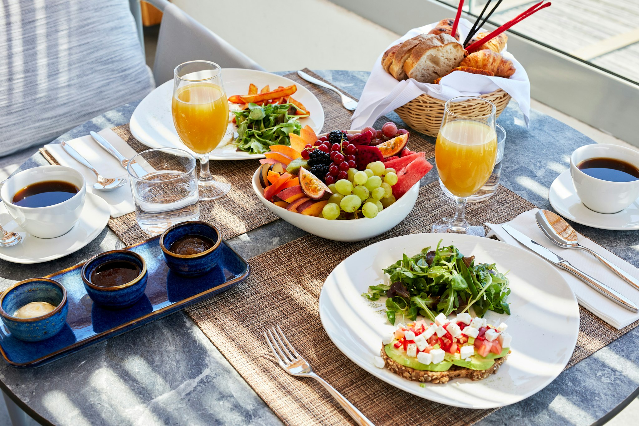 Sea Breeze Beach Resort, Curio by Hilton