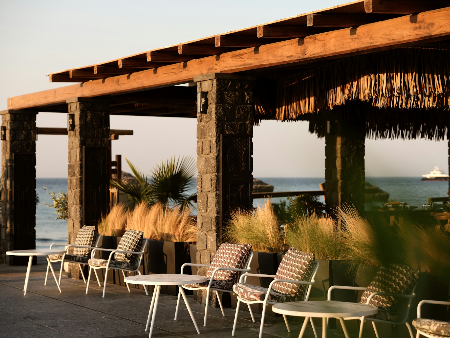 Sea Breeze Beach Resort, Curio by Hilton