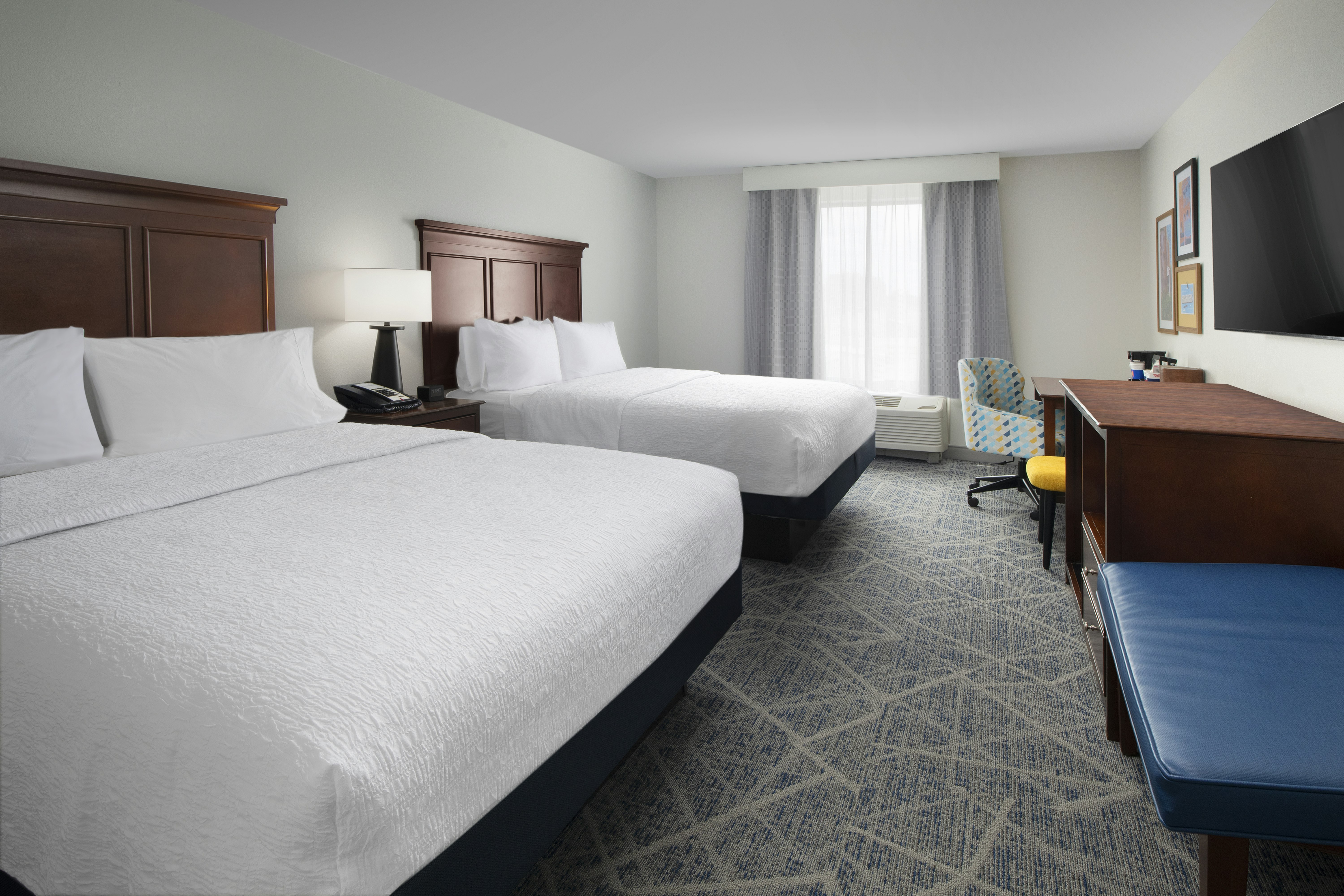 Hampton Inn Magnolia