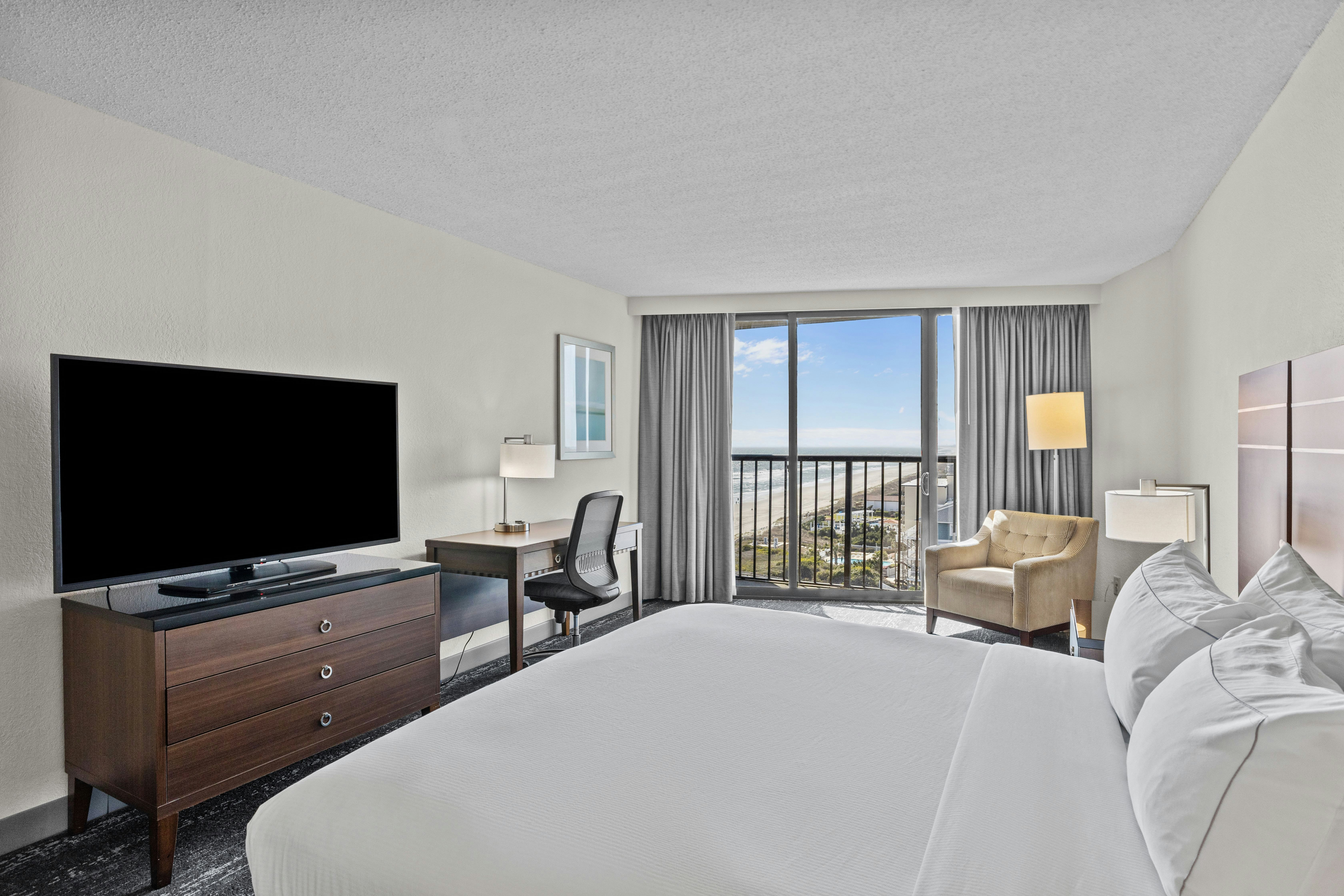 DoubleTree by Hilton Atlantic Beach Oceanfront