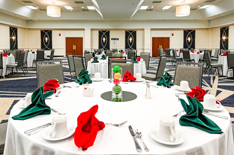 DoubleTree by Hilton Richmond – Midlothian