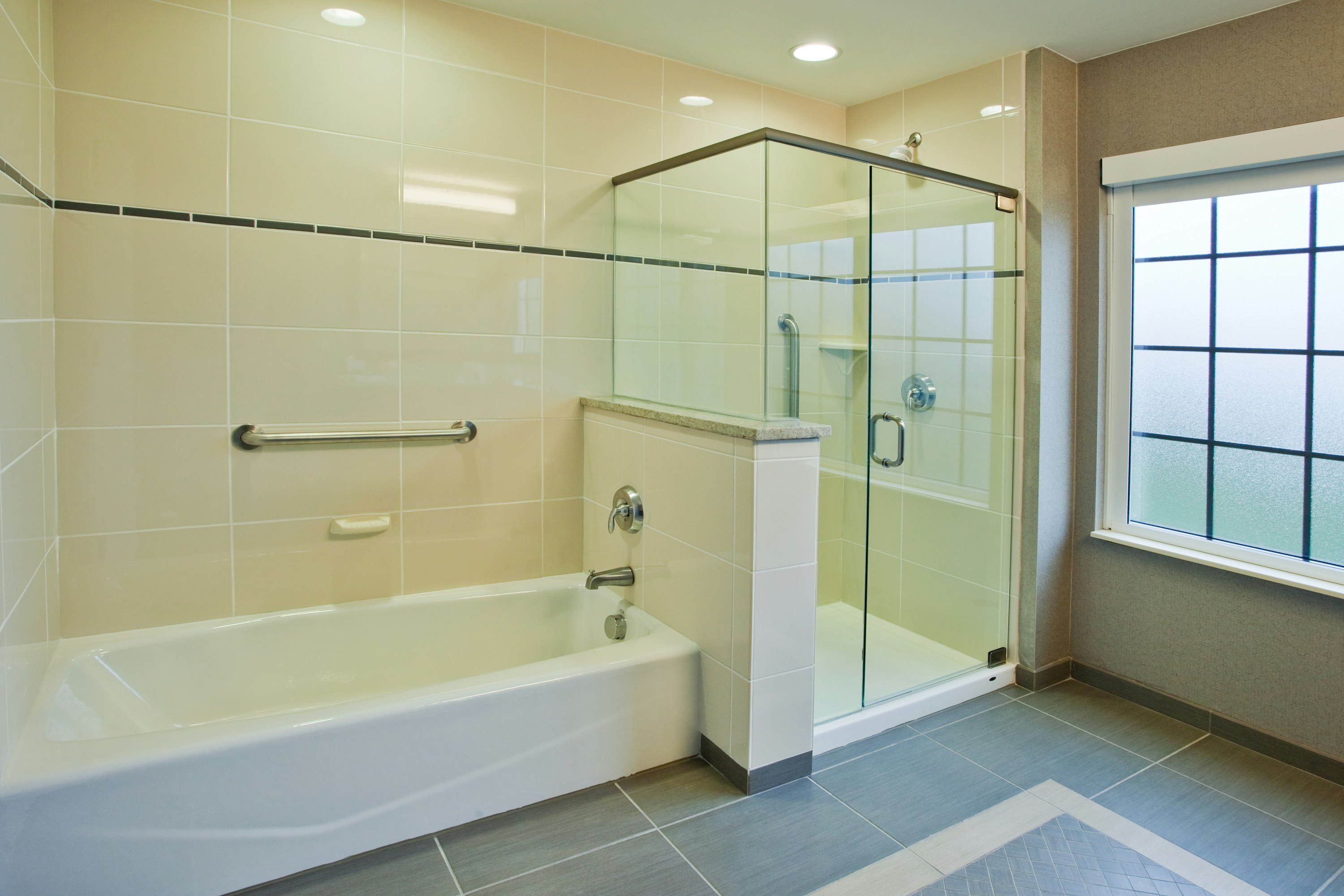 1K 1BDRM STE CITY VIEW NS