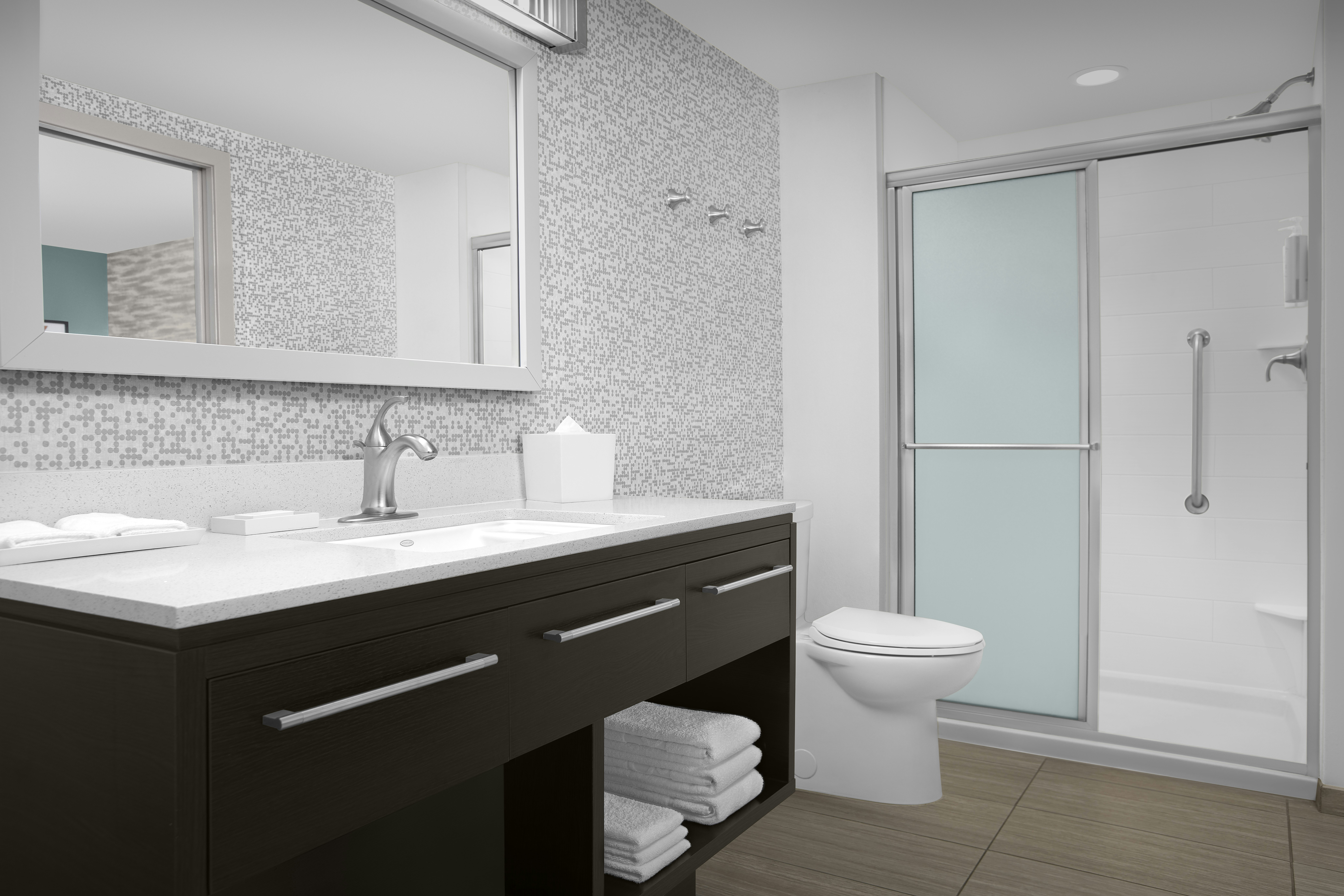 1 KING 1BDRM SUITE NONSMOK