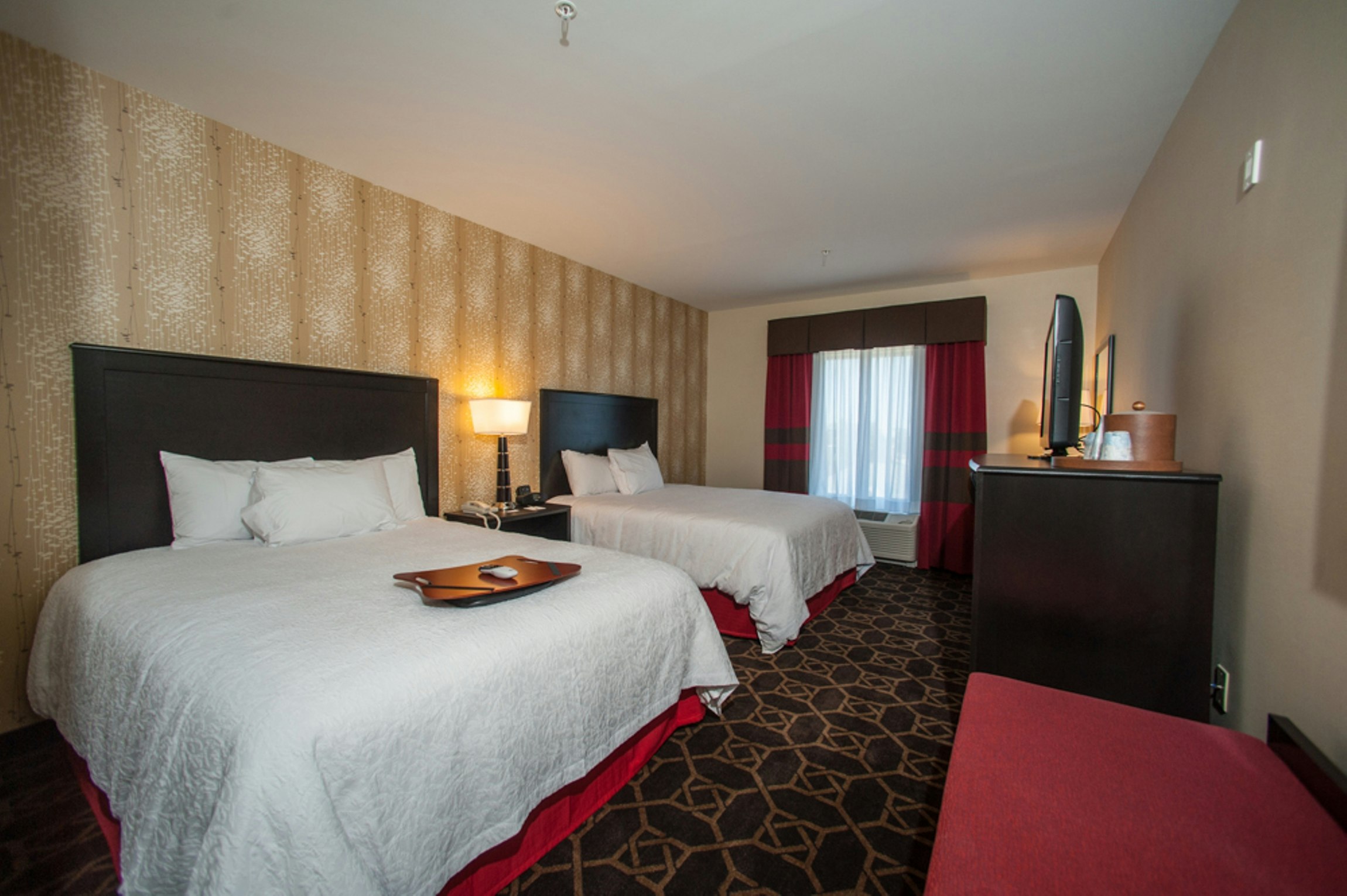 2 QUEEN BEDS NONSMOKING