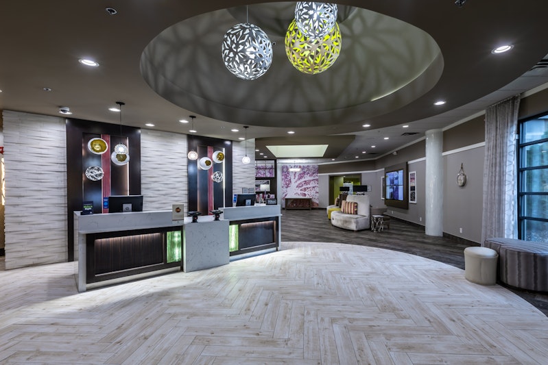 DoubleTree by Hilton Winston Salem – University