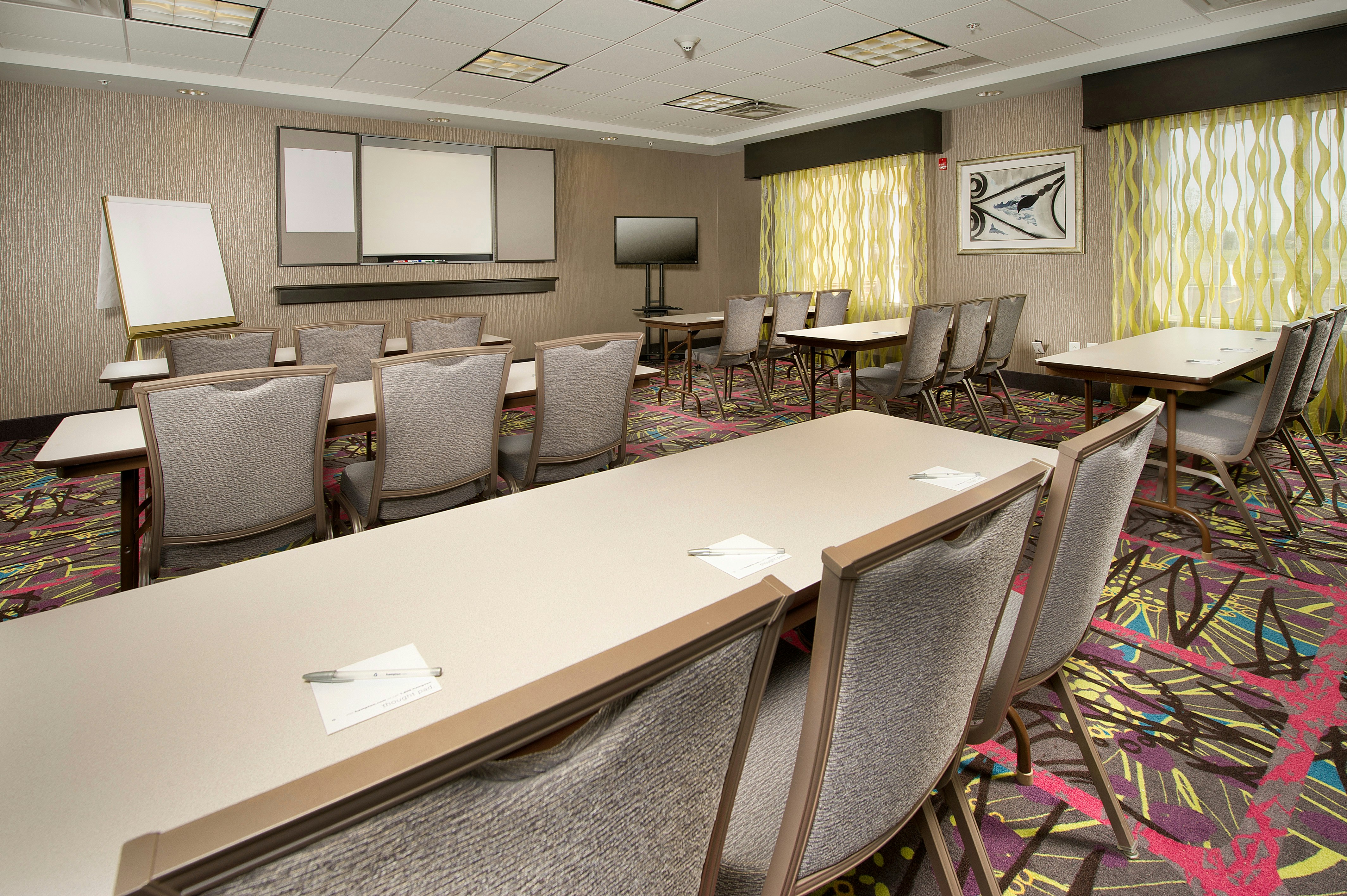 Hampton Inn & Suites Buffalo/Airport