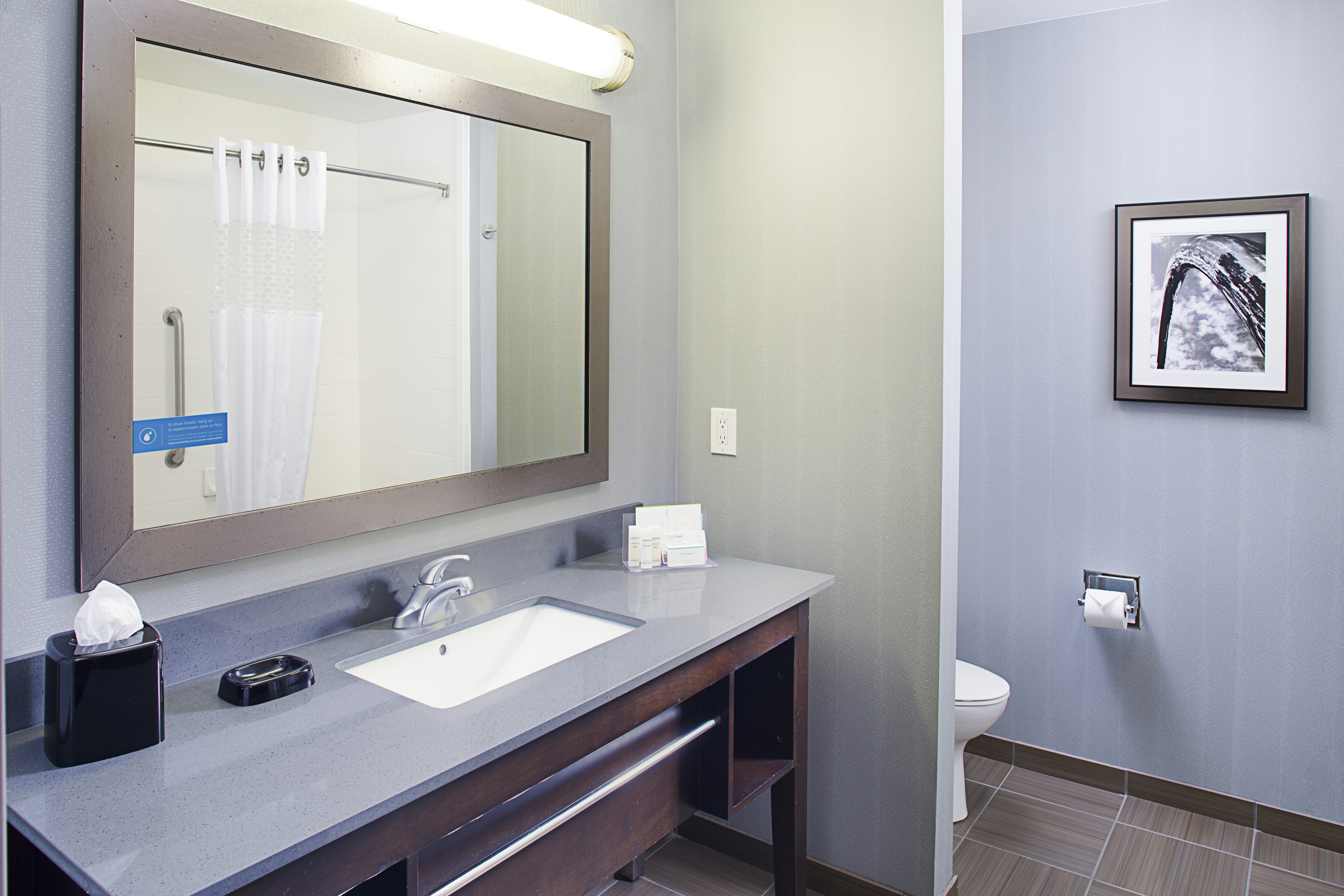 Hampton Inn & Suites Lansing West