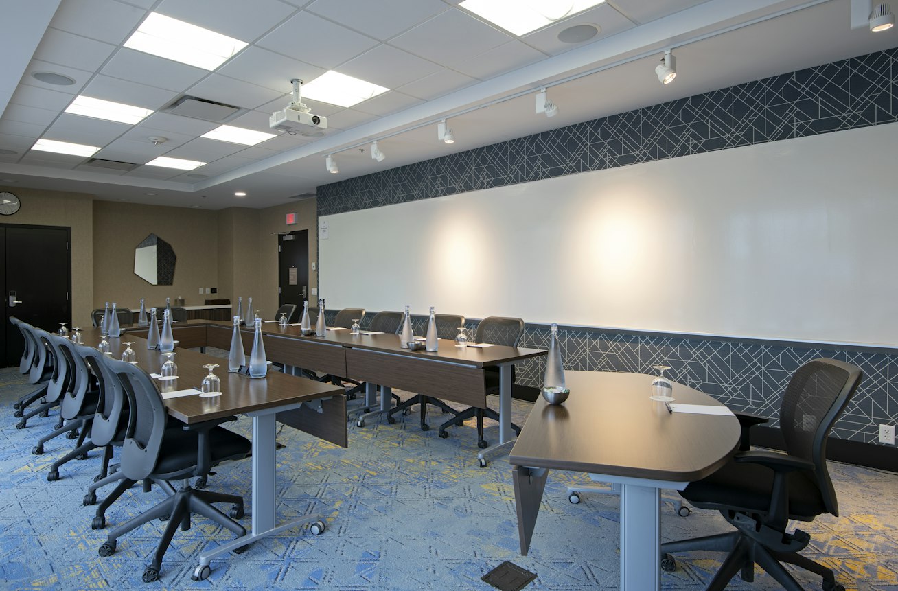 Doubletree by Hilton West Edmonton