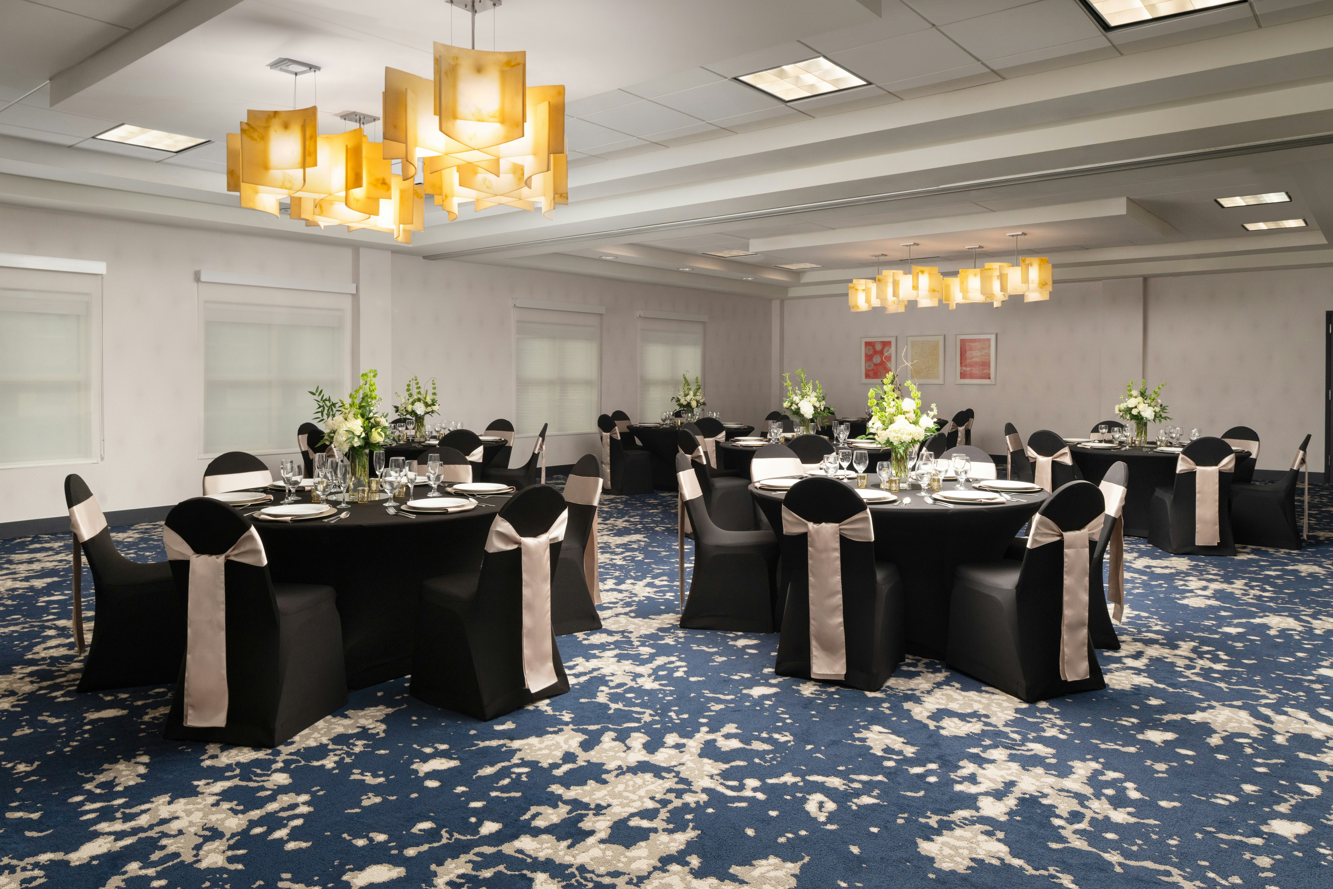 HIlton Garden Inn Charleston Waterfront/Downtown