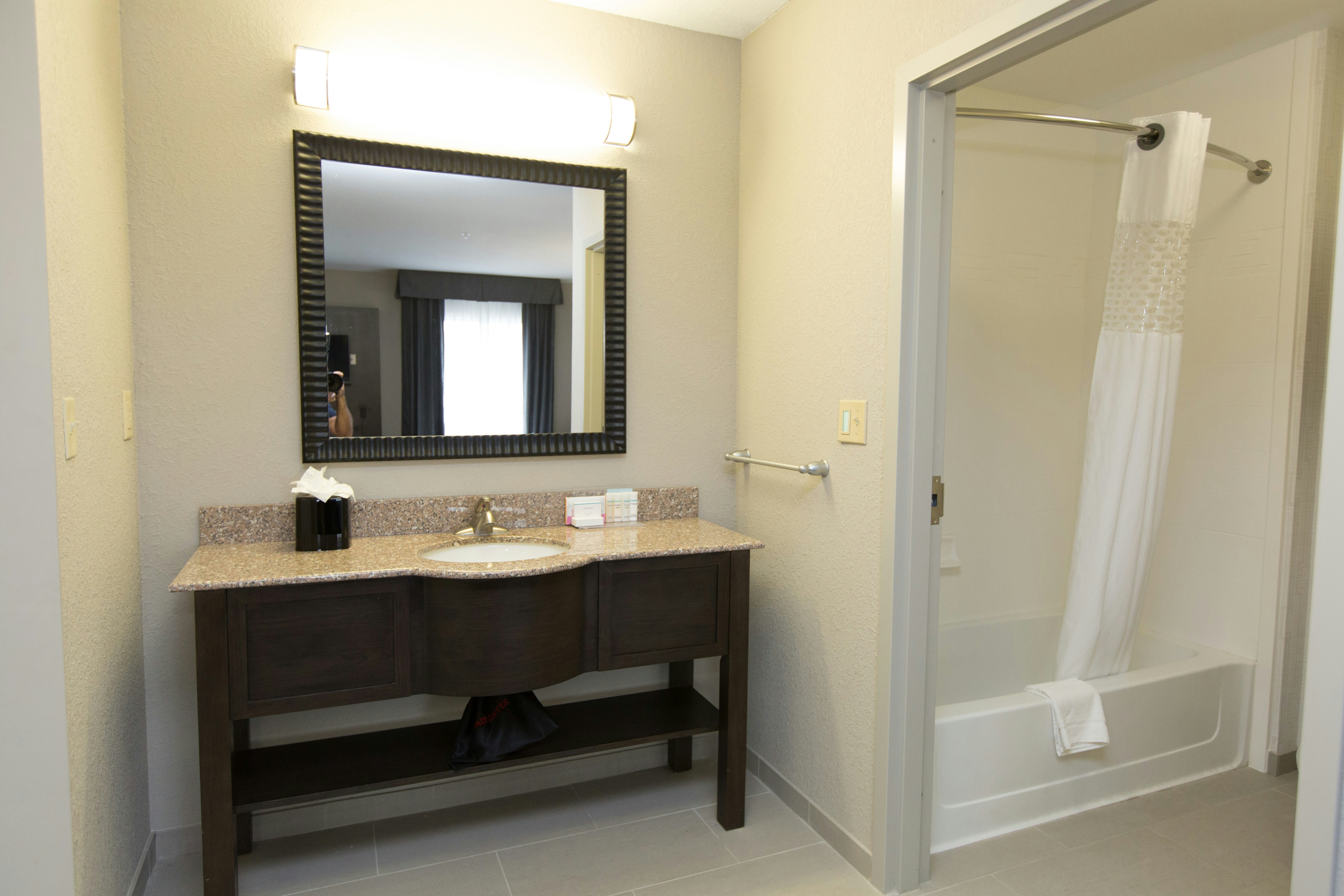 Hampton Inn & Suites Oklahoma City Airport