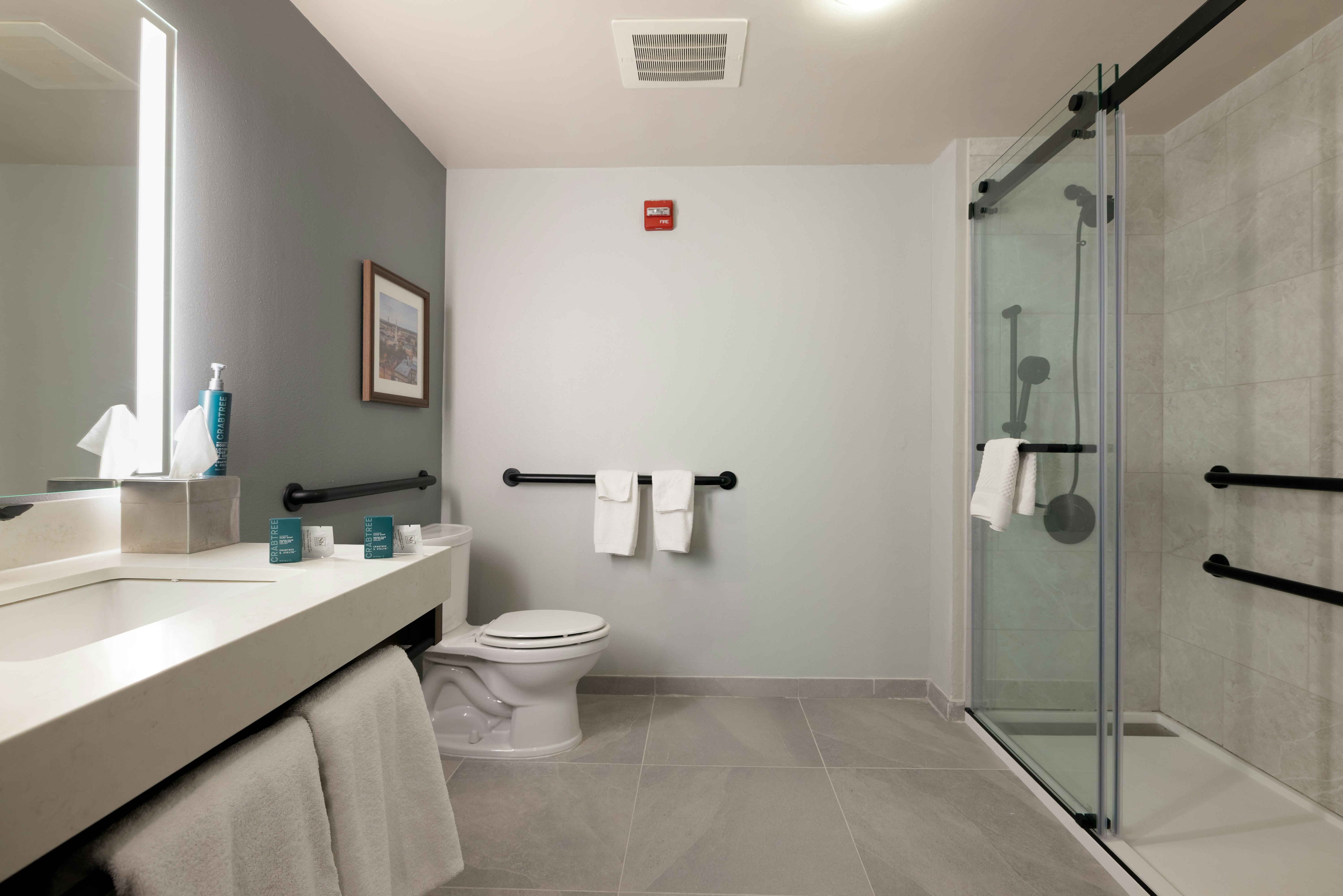 DoubleTree by Hilton Savannah Airport